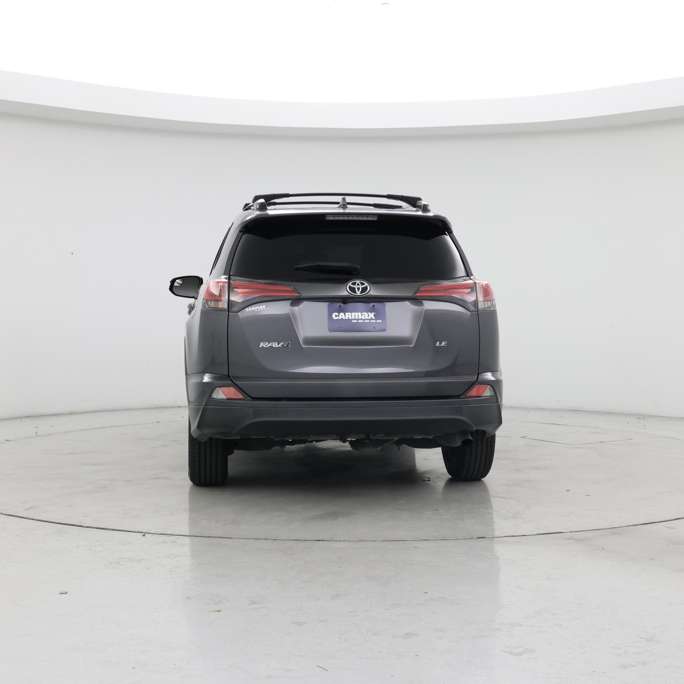 Thumbnail: 2018 Toyota RAV4 - 6