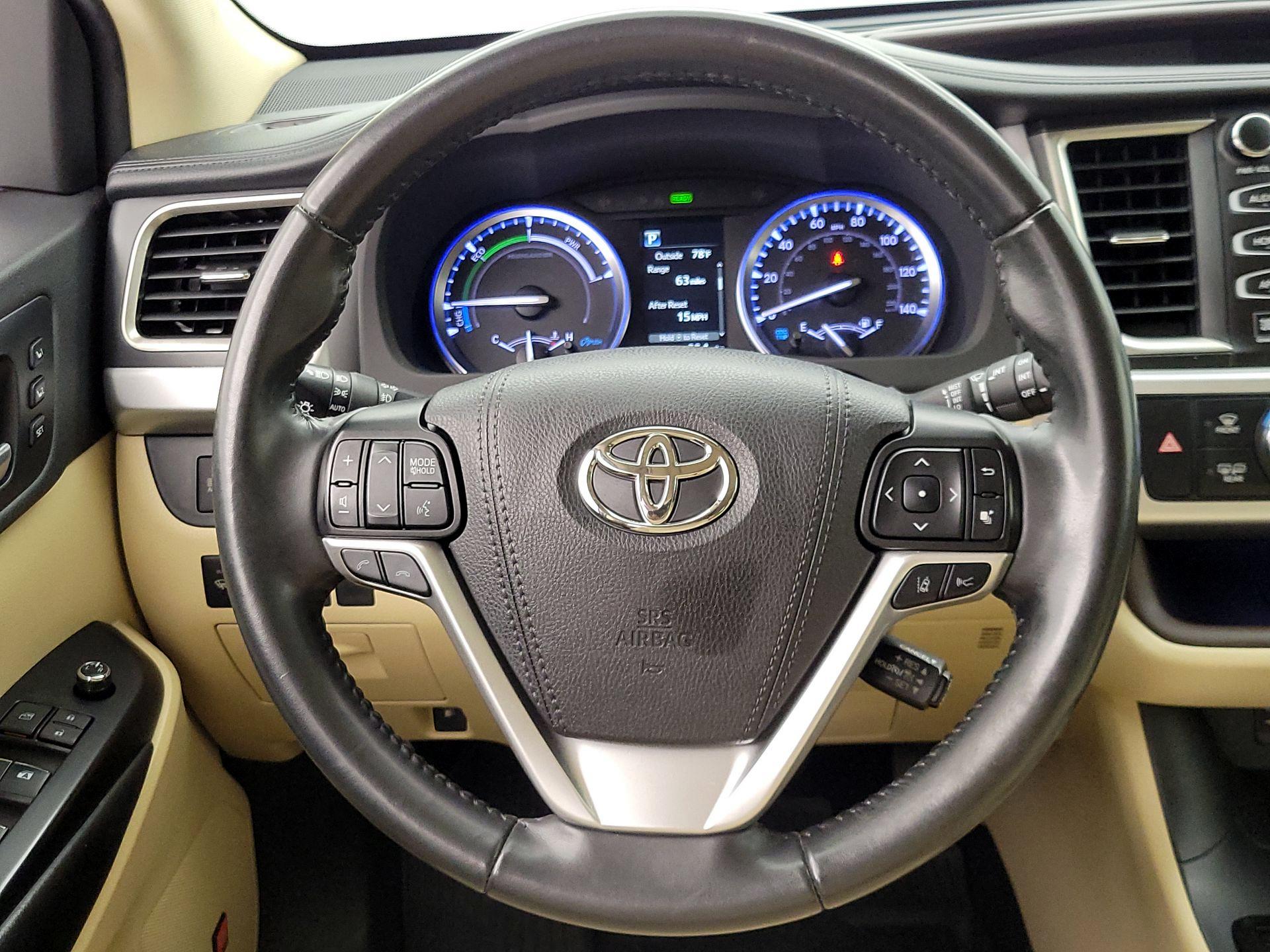 Thumbnail: 2019 Toyota Highlander - 10
