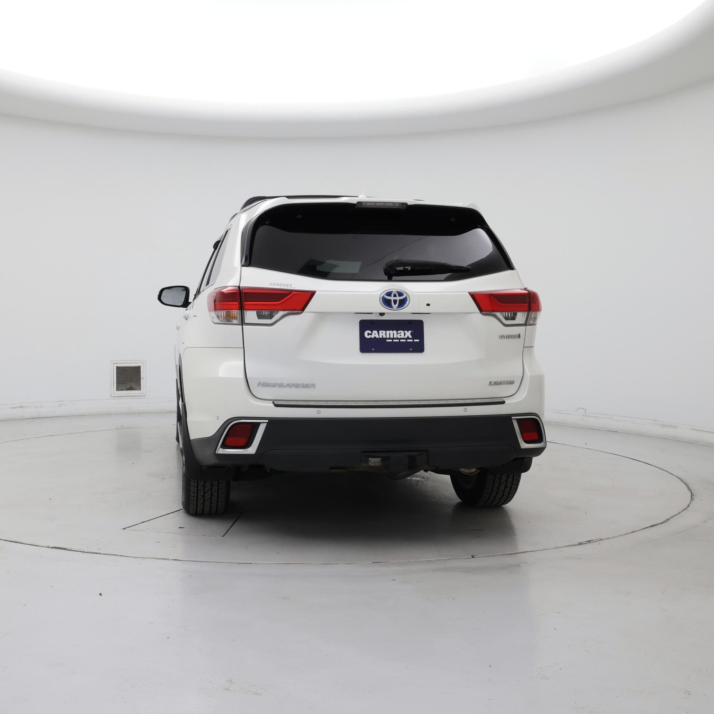 Thumbnail: 2019 Toyota Highlander - 6