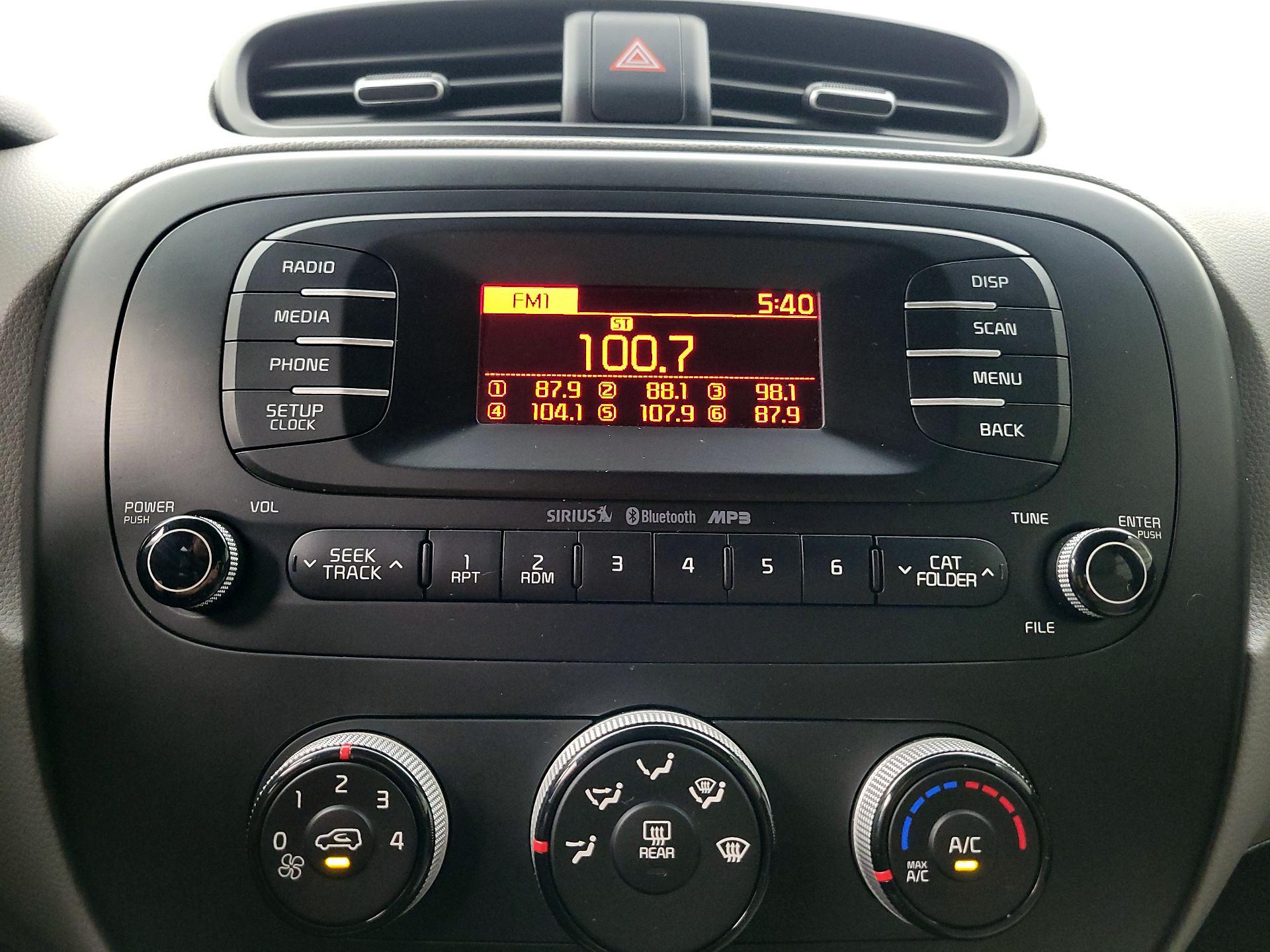 Thumbnail: 2015 Kia Soul - 14