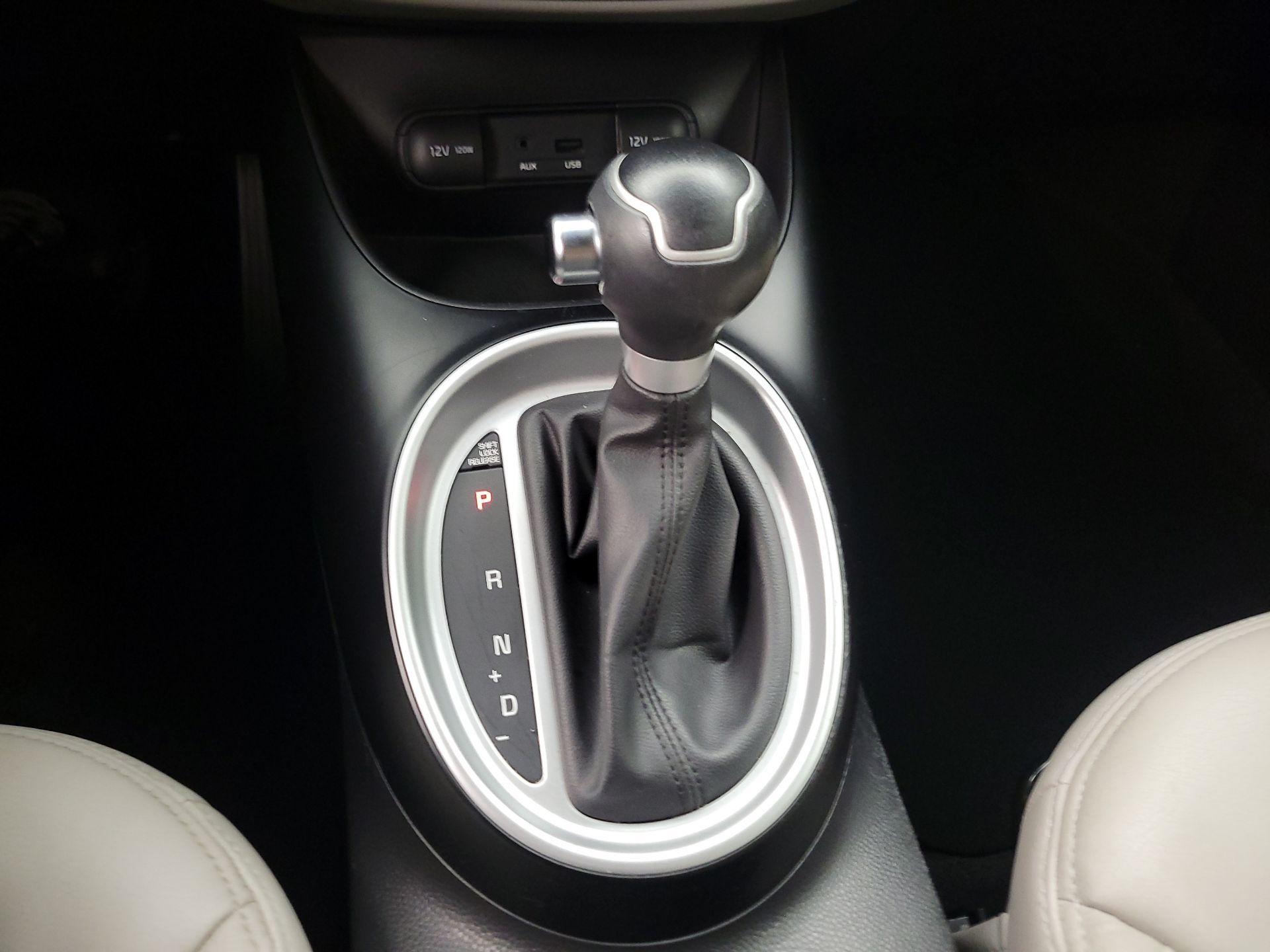 Thumbnail: 2015 Kia Soul - 16