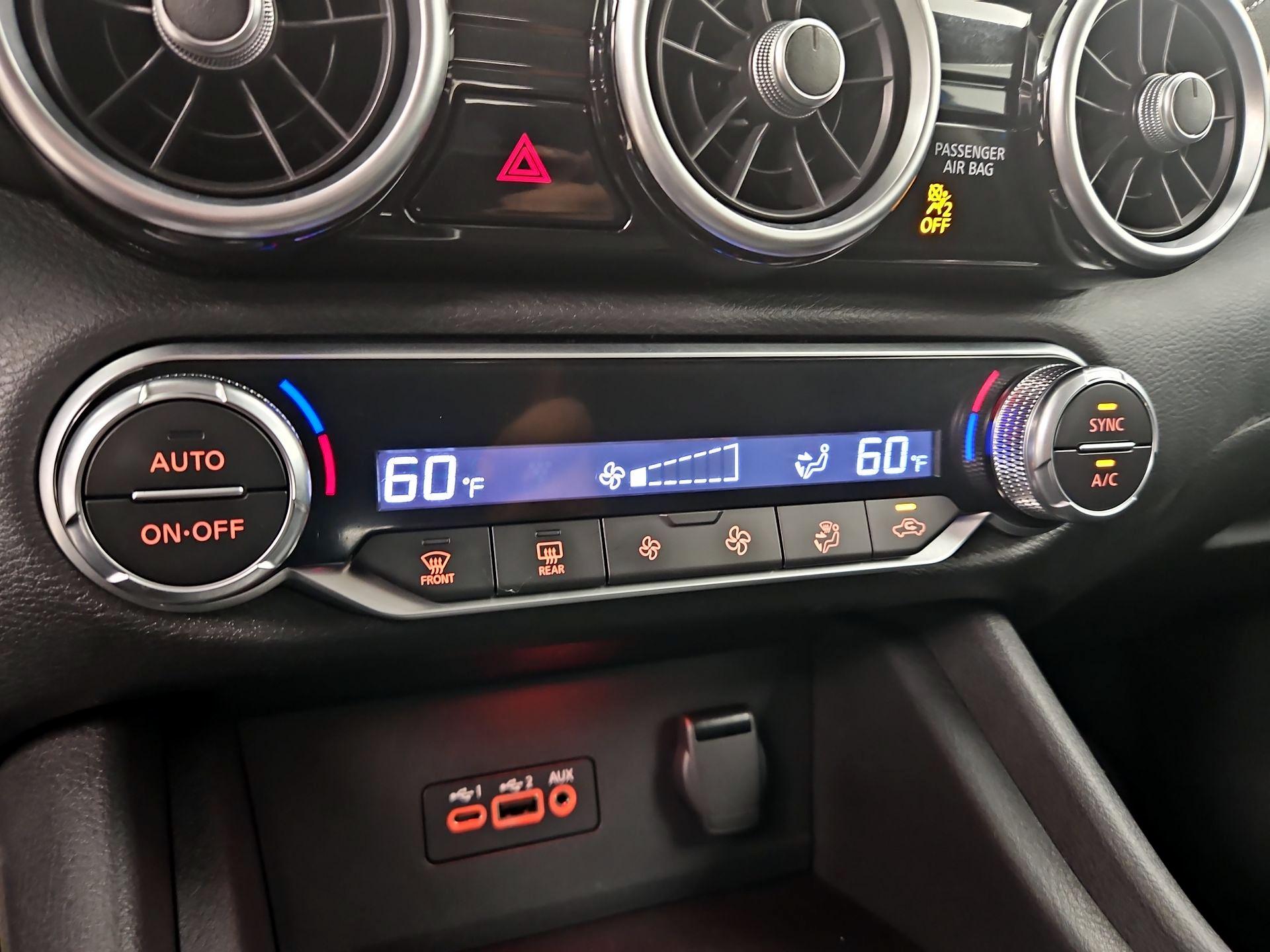 Thumbnail: 2021 Nissan Sentra - 16