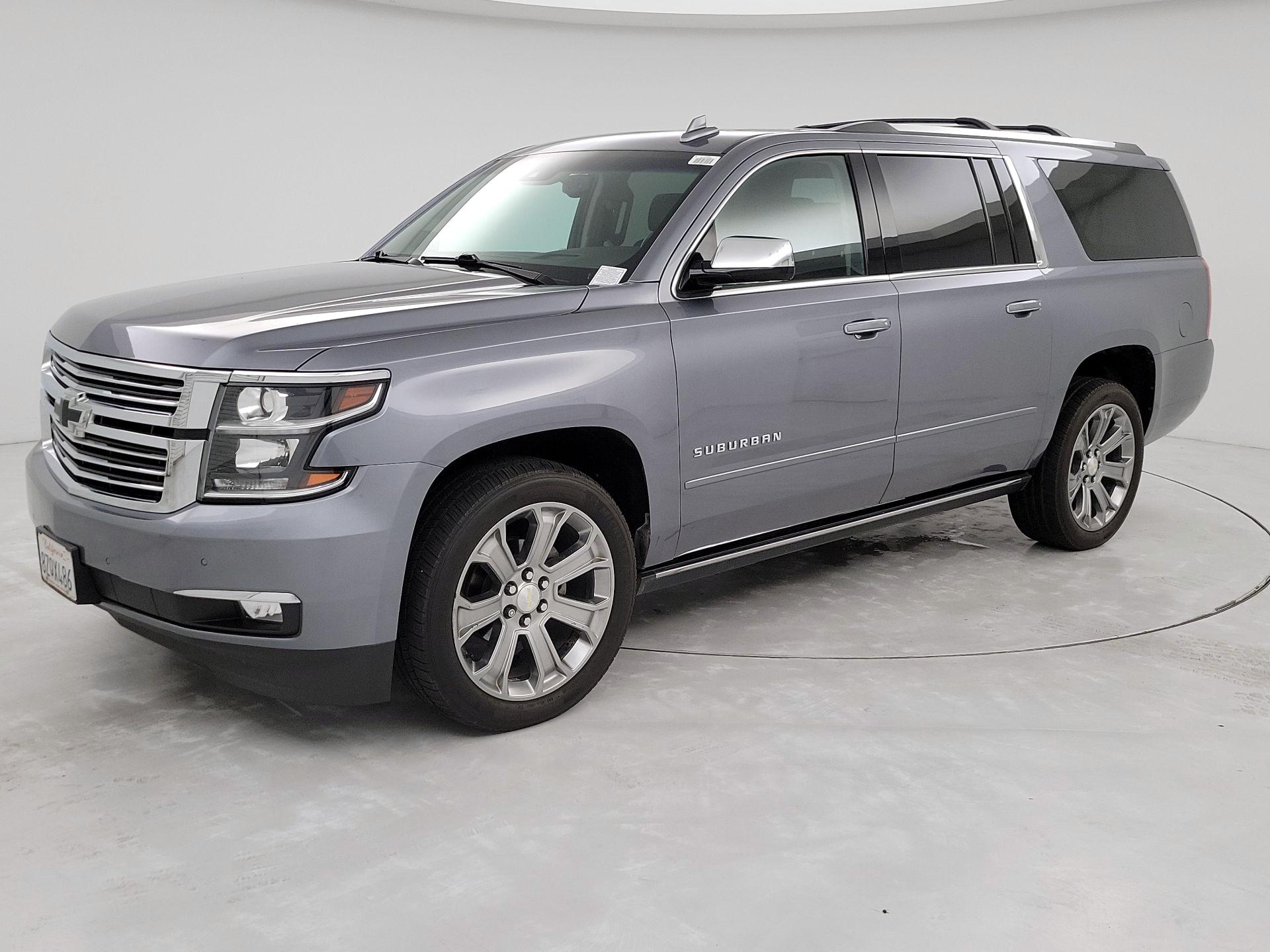 Thumbnail: 2018 Chevrolet Suburban - 3