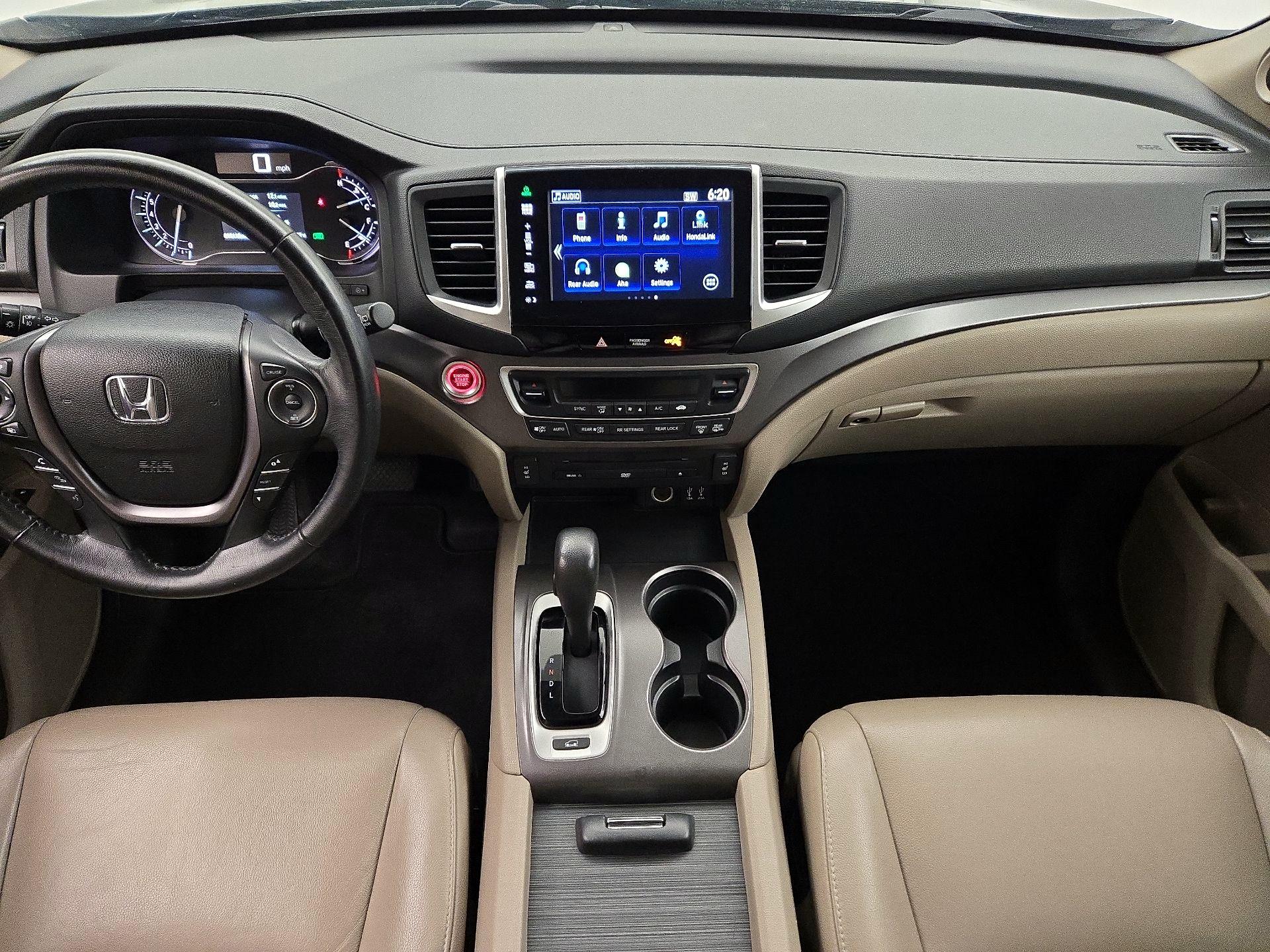 Thumbnail: 2016 Honda Pilot - 9