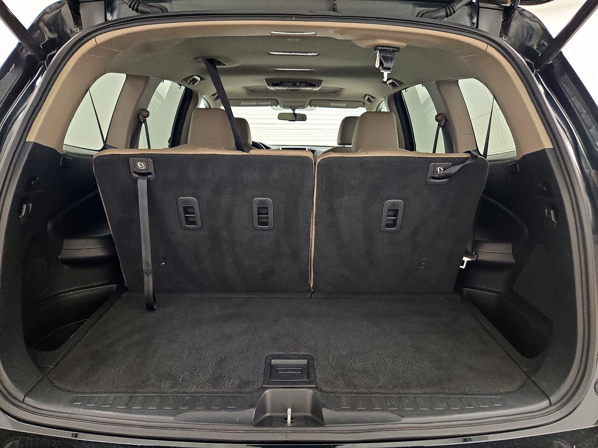 Thumbnail: 2016 Honda Pilot - 17