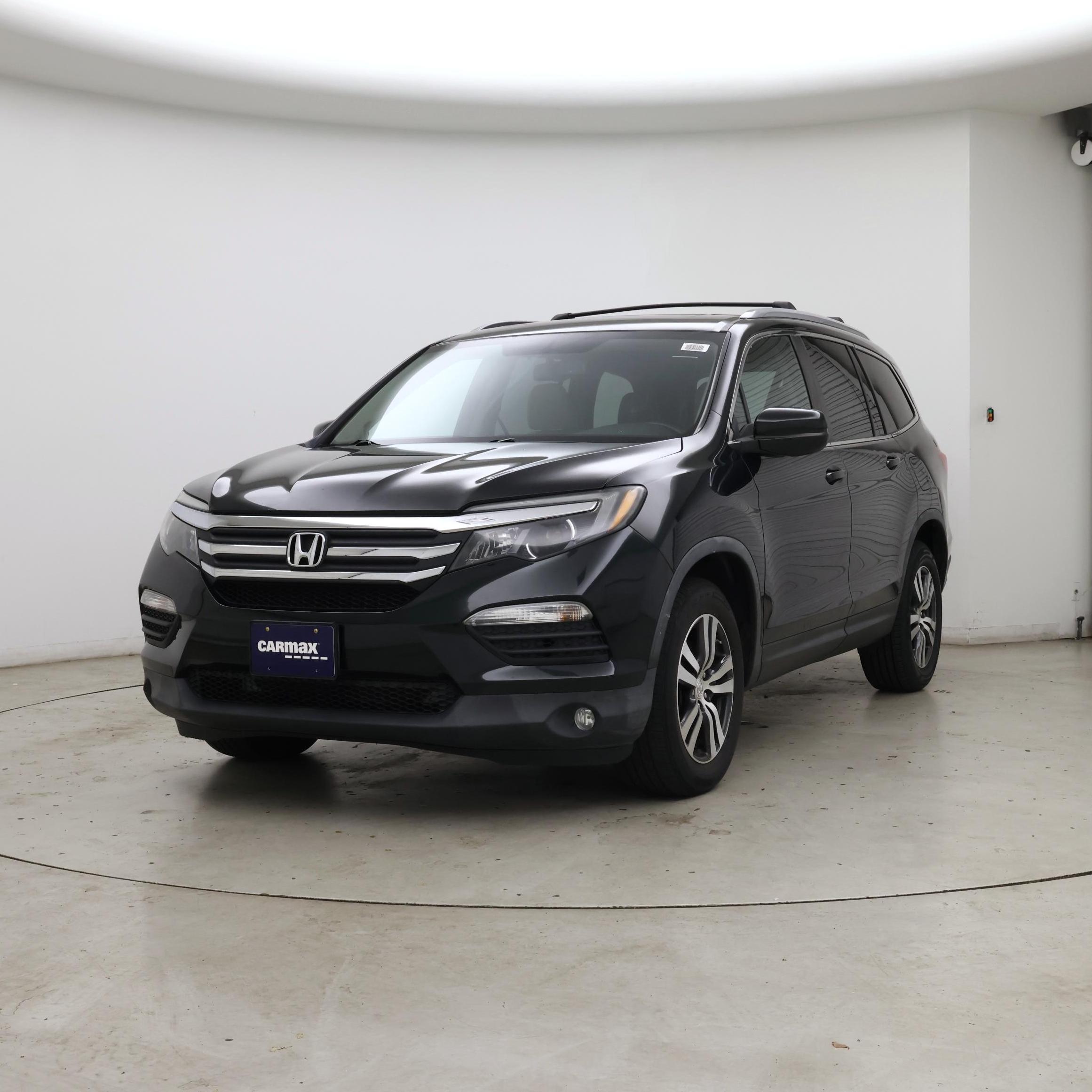 Thumbnail: 2016 Honda Pilot - 4