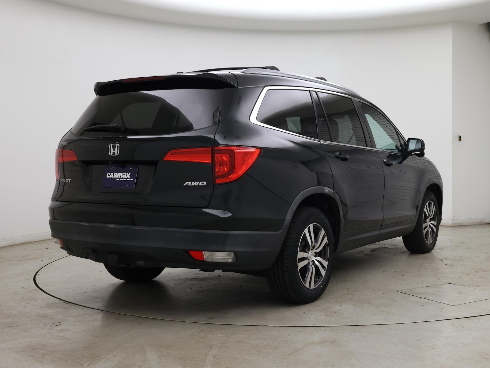 2016 Honda Pilot EX-L - Photo 9