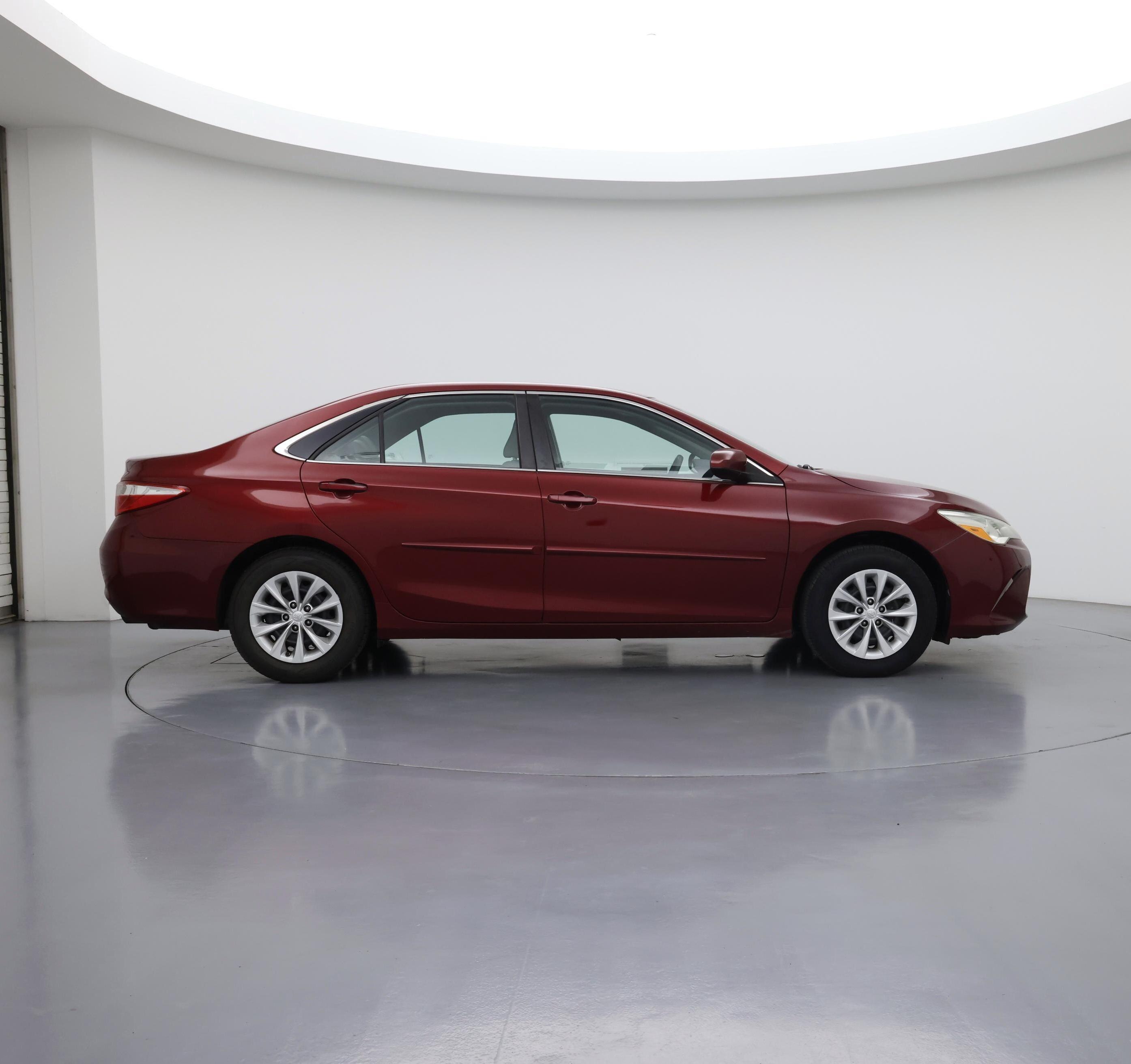 Thumbnail: 2015 Toyota Camry - 7