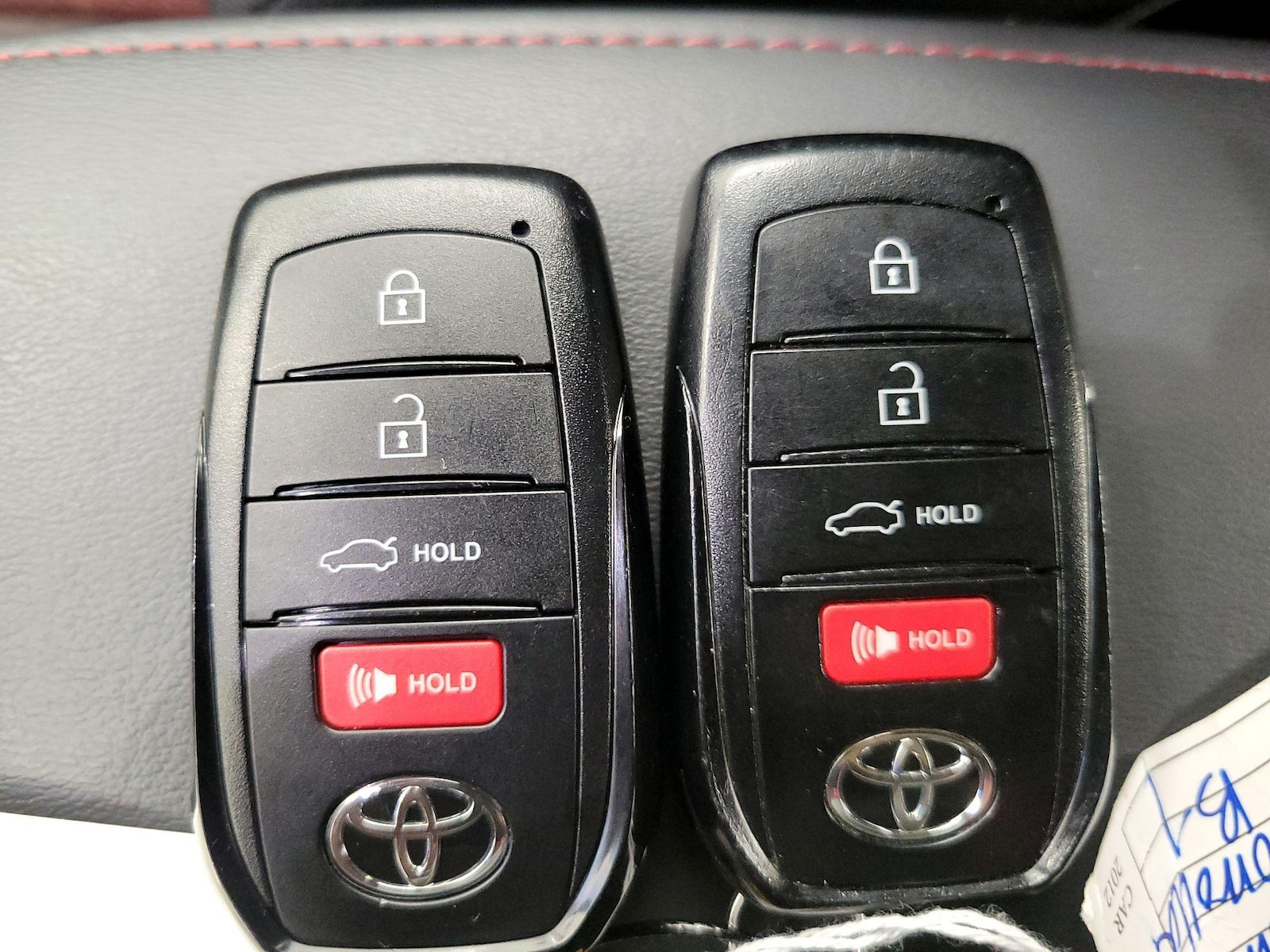 2025 Toyota Corolla SE - Photo 23