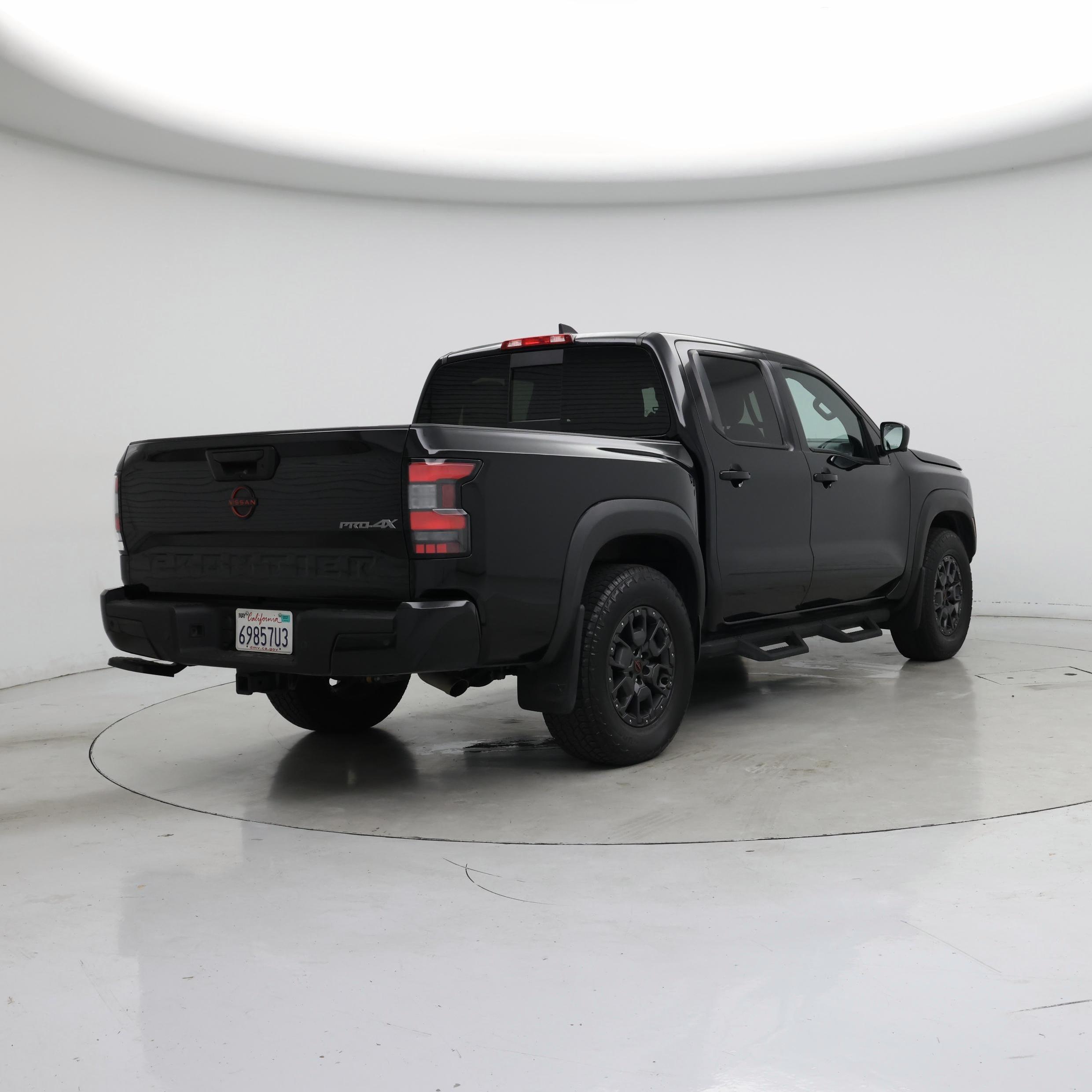 Thumbnail: 2023 Nissan Frontier - 8