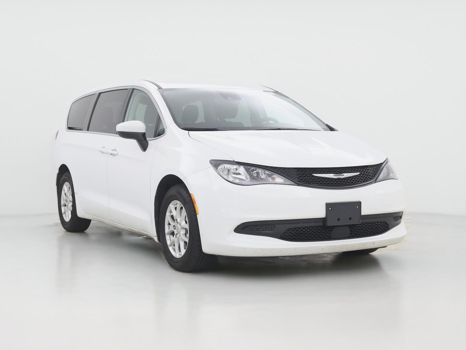 2021 Chrysler Voyager