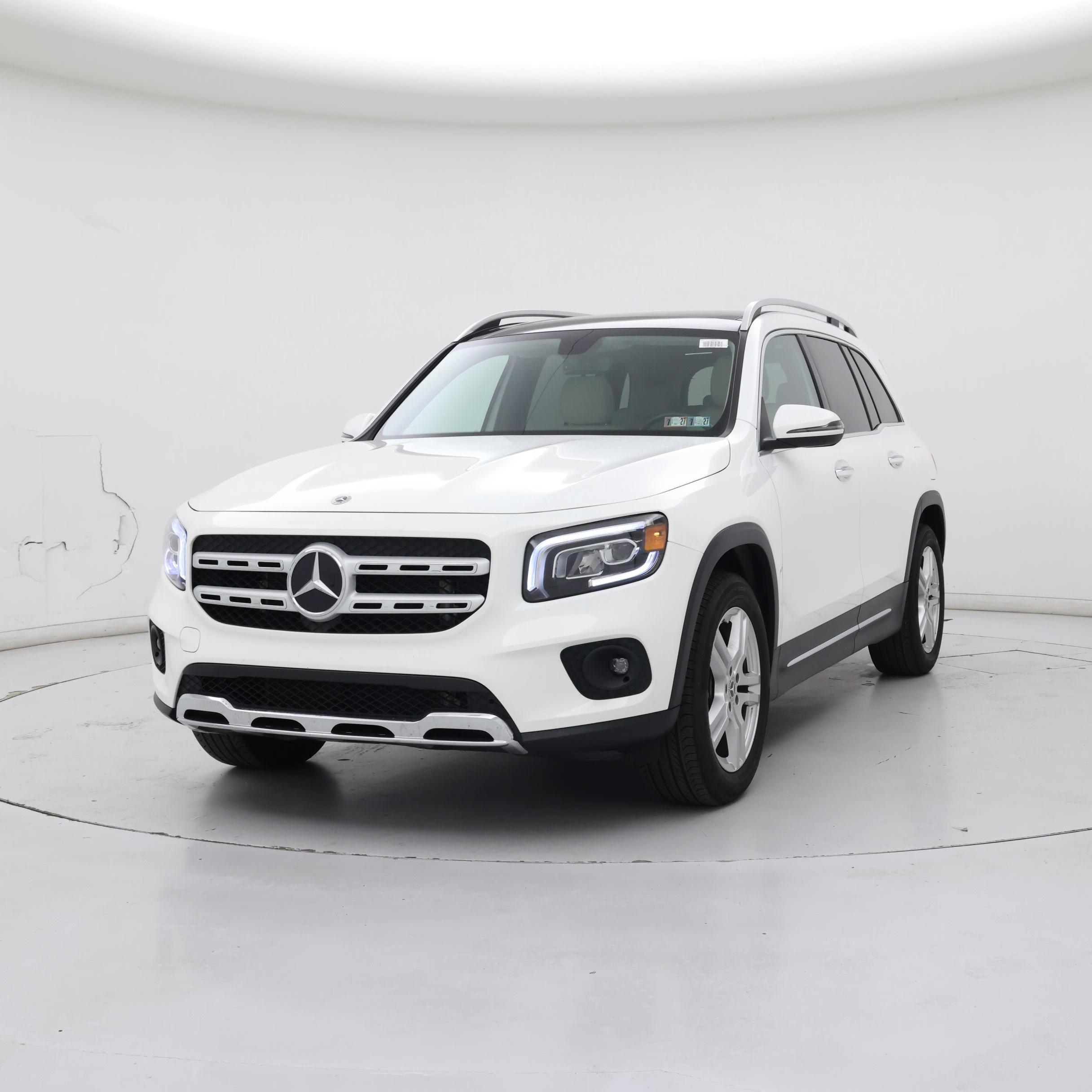 Thumbnail: 2021 Mercedes-Benz GLB - 4