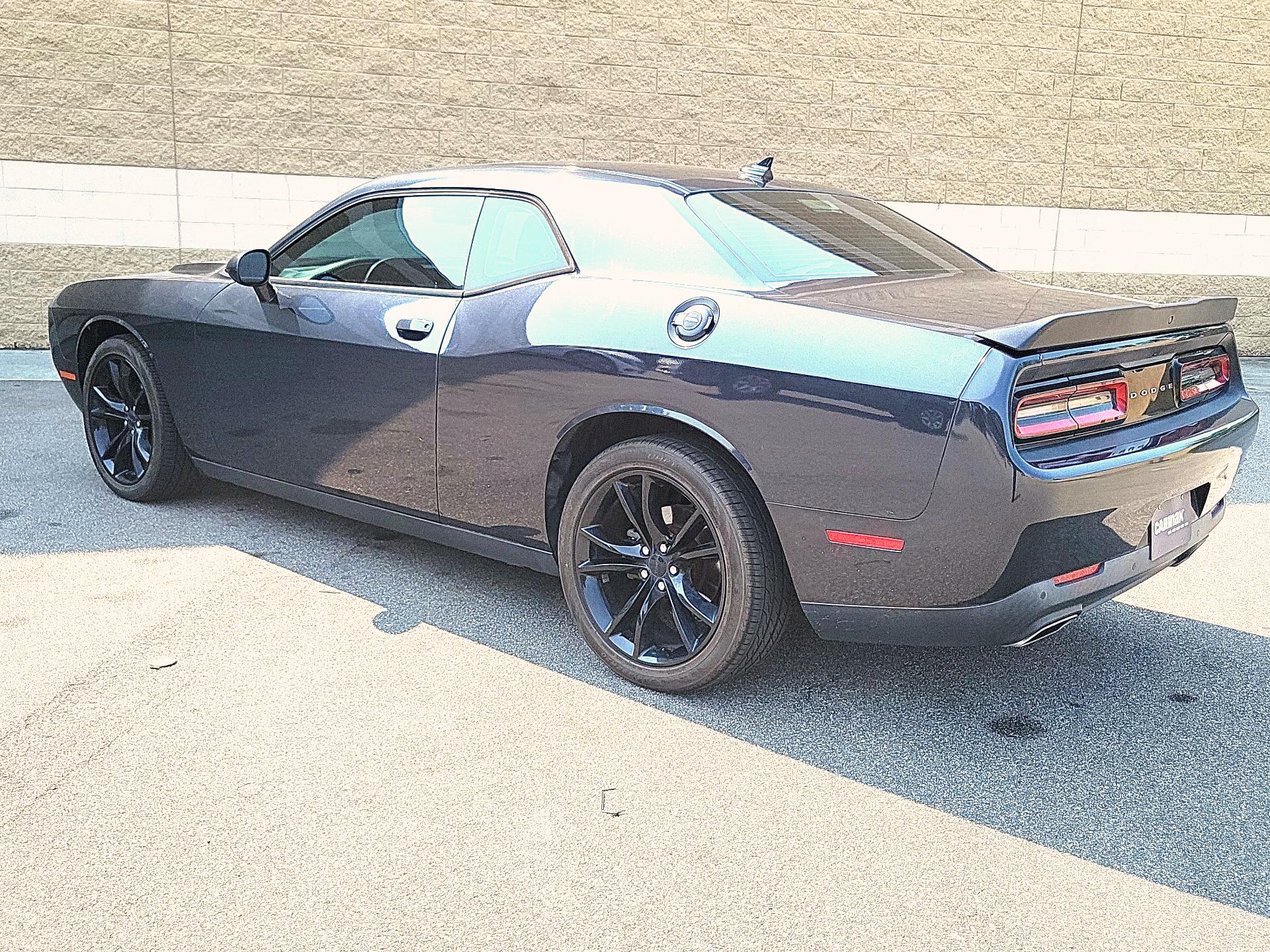 Thumbnail: 2016 Dodge Challenger - 7