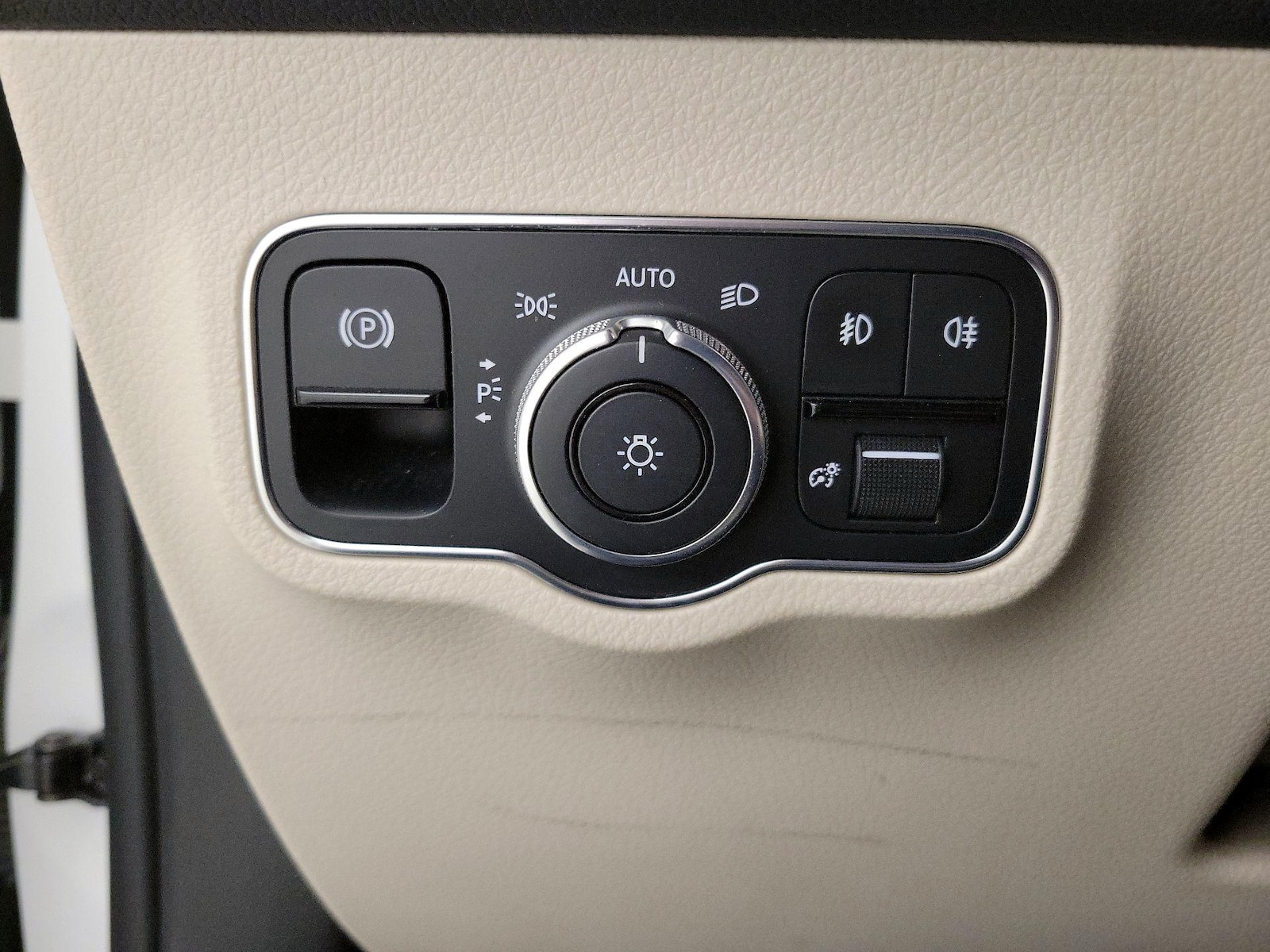 2020 Mercedes-Benz GLB Base - Photo 14
