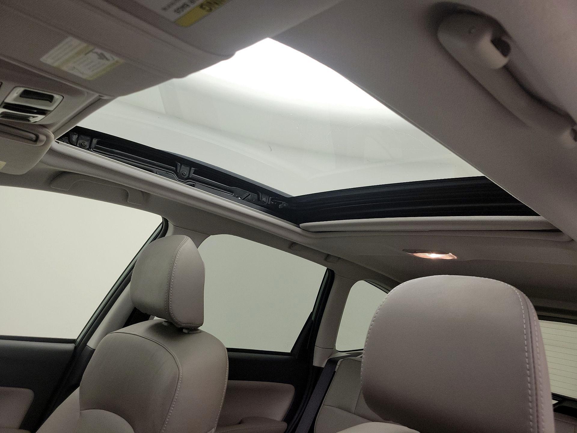 Thumbnail: 2016 Subaru Forester - 19