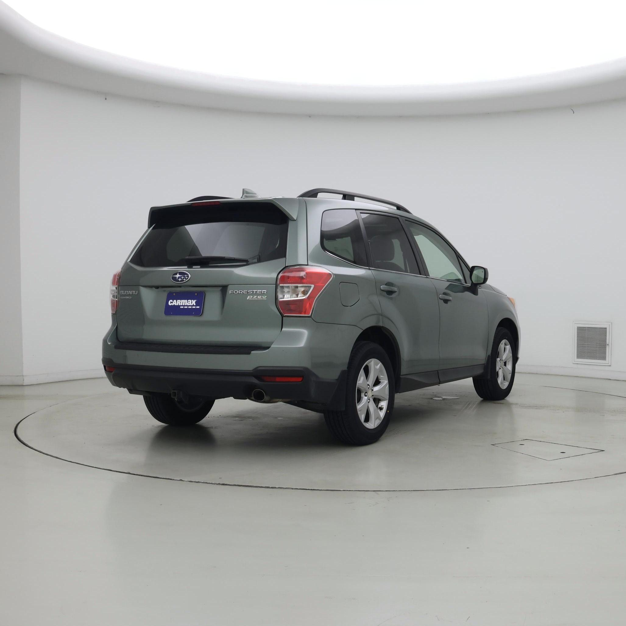 Thumbnail: 2016 Subaru Forester - 8