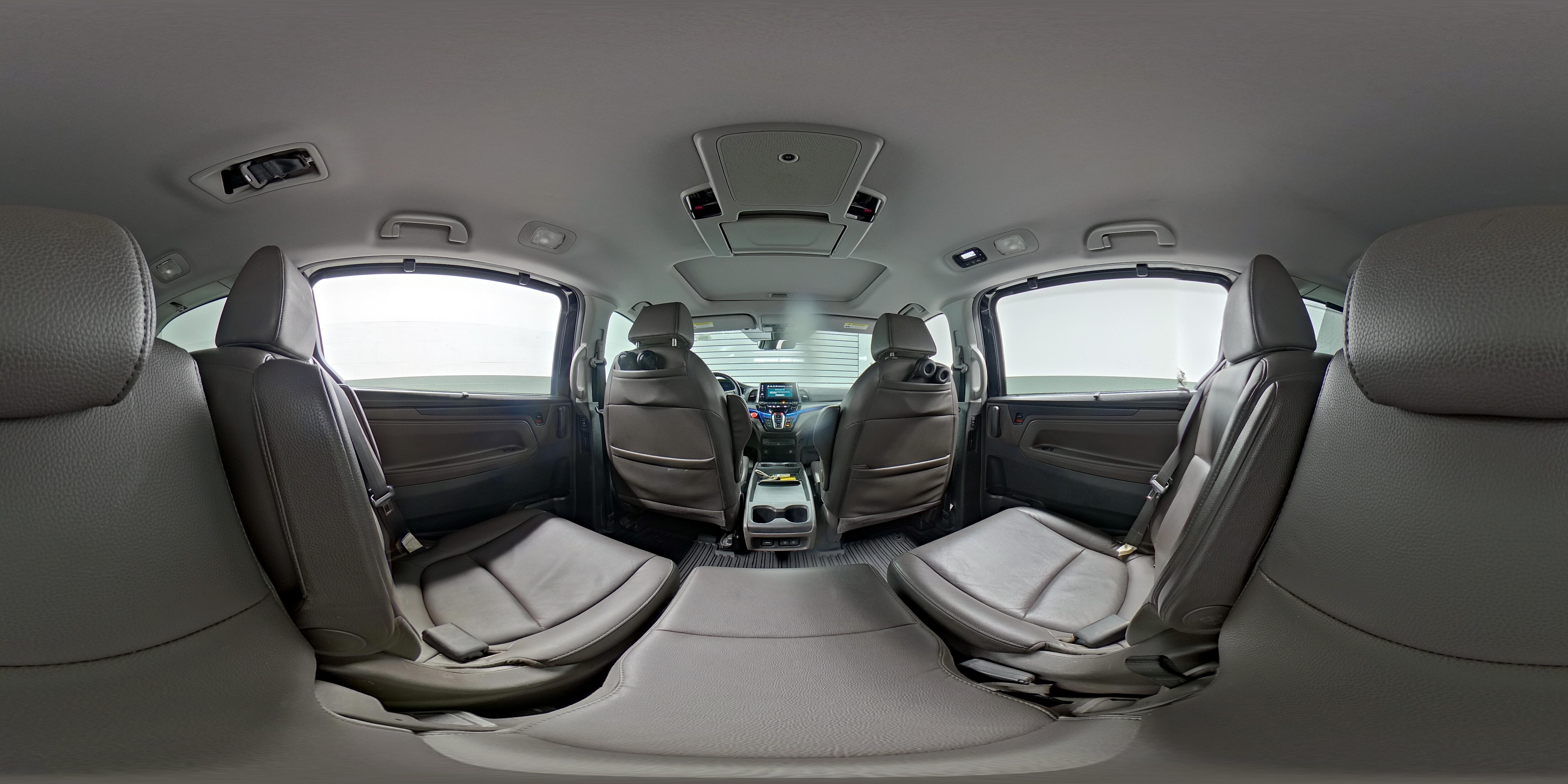 2018 Honda Odyssey Elite - Photo 18