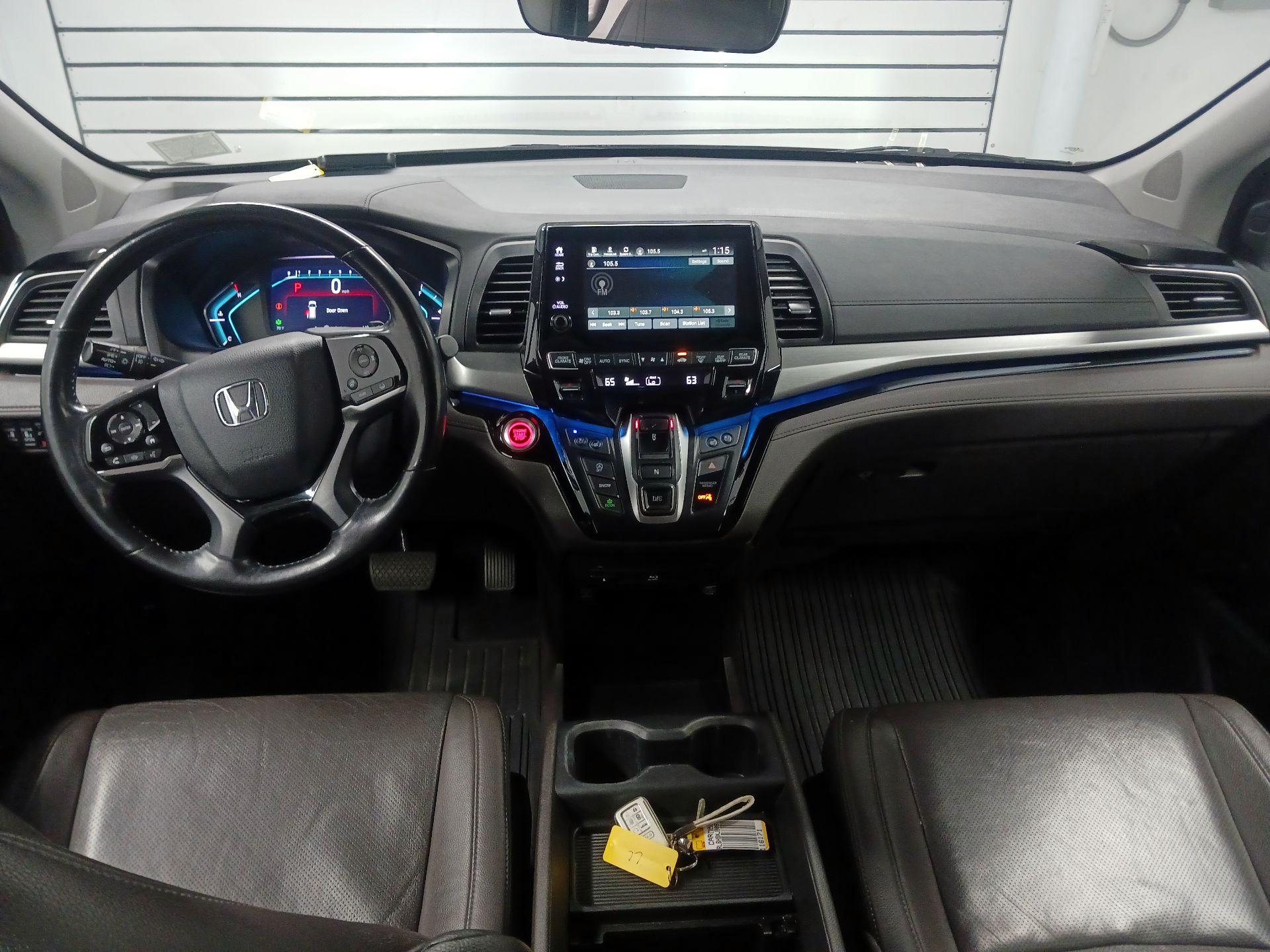 Thumbnail: 2018 Honda Odyssey - 9
