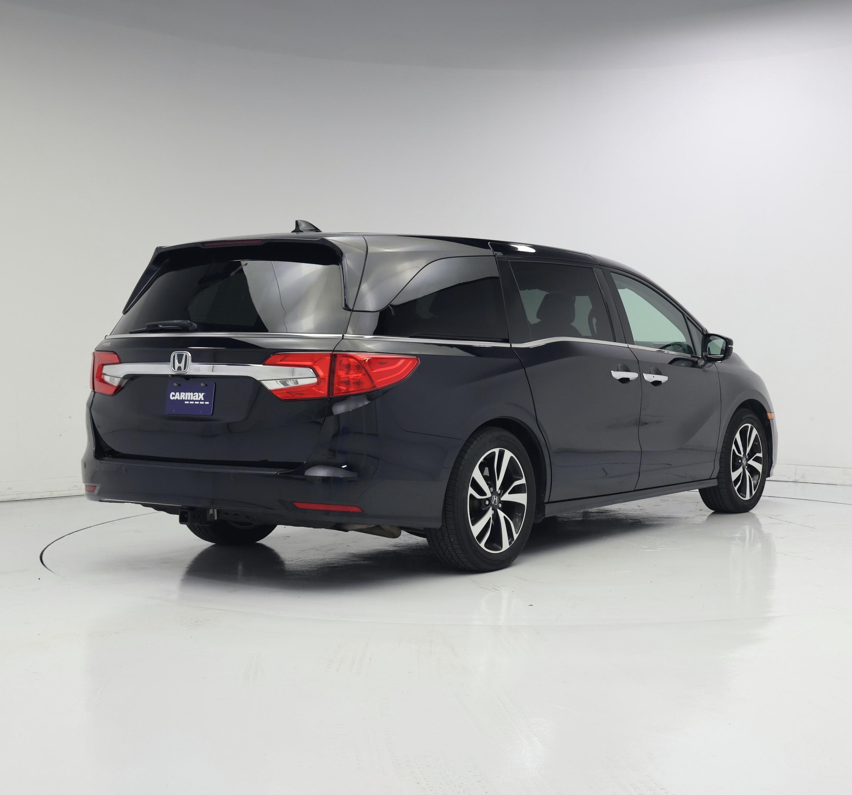Thumbnail: 2018 Honda Odyssey - 8