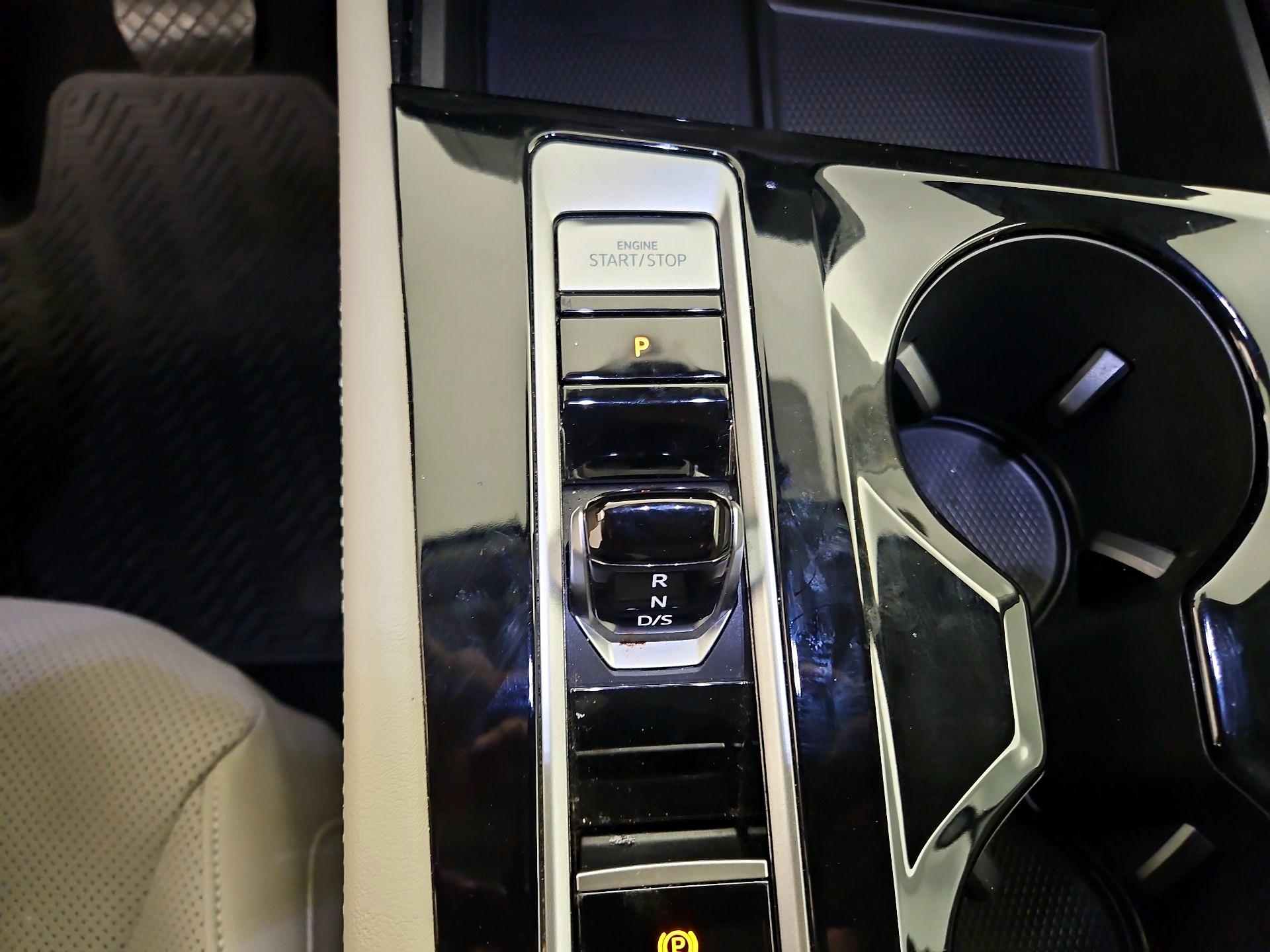 Thumbnail: 2024 Volkswagen Atlas - 17