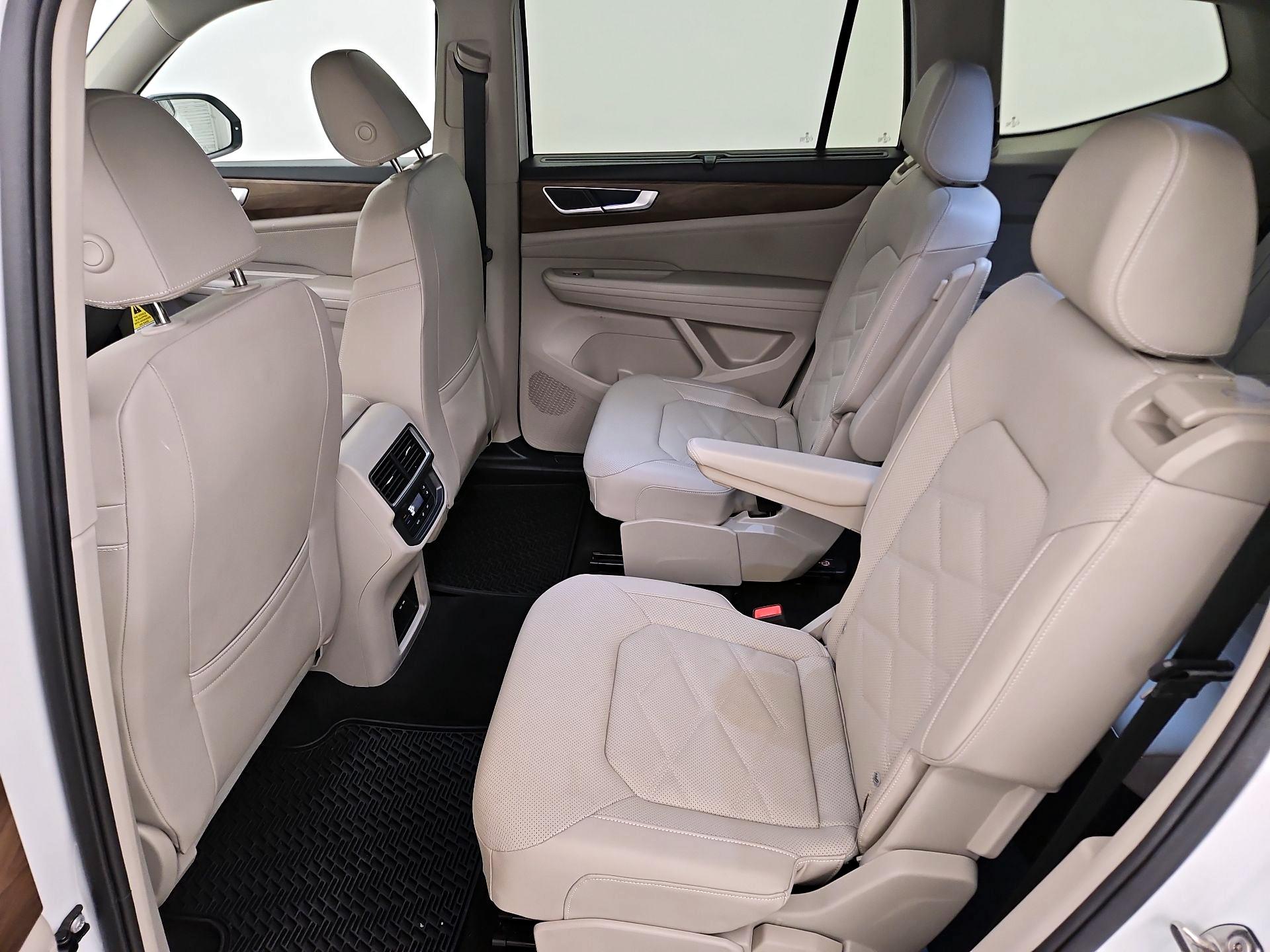 Thumbnail: 2024 Volkswagen Atlas - 19