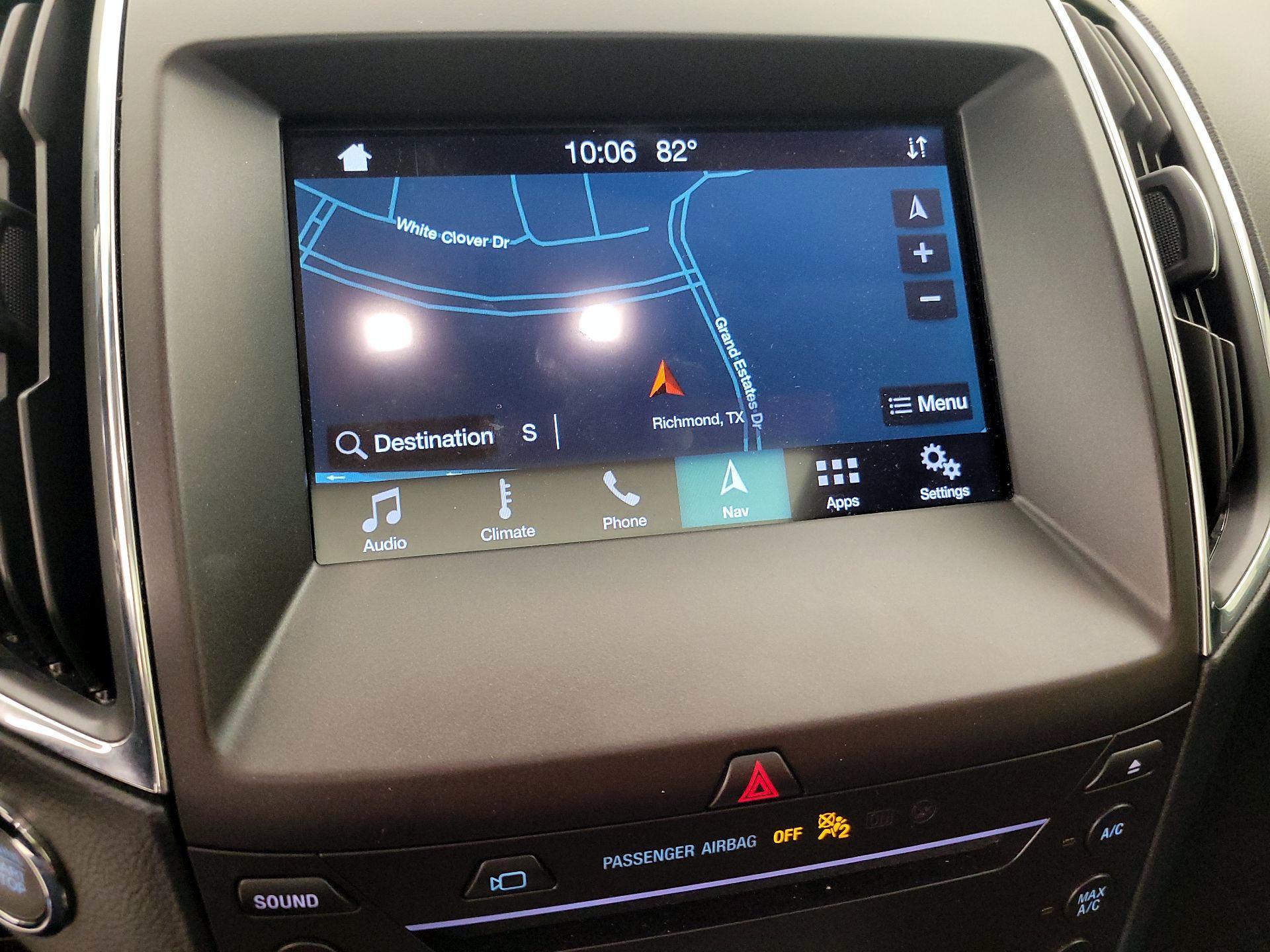 Thumbnail: 2019 Ford Edge - 14