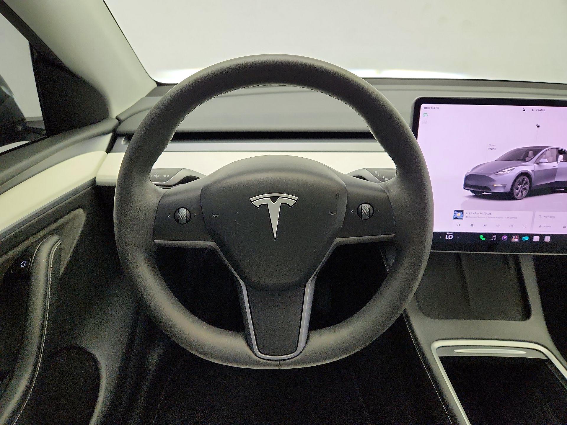 Thumbnail: 2024 Tesla Model Y - 10