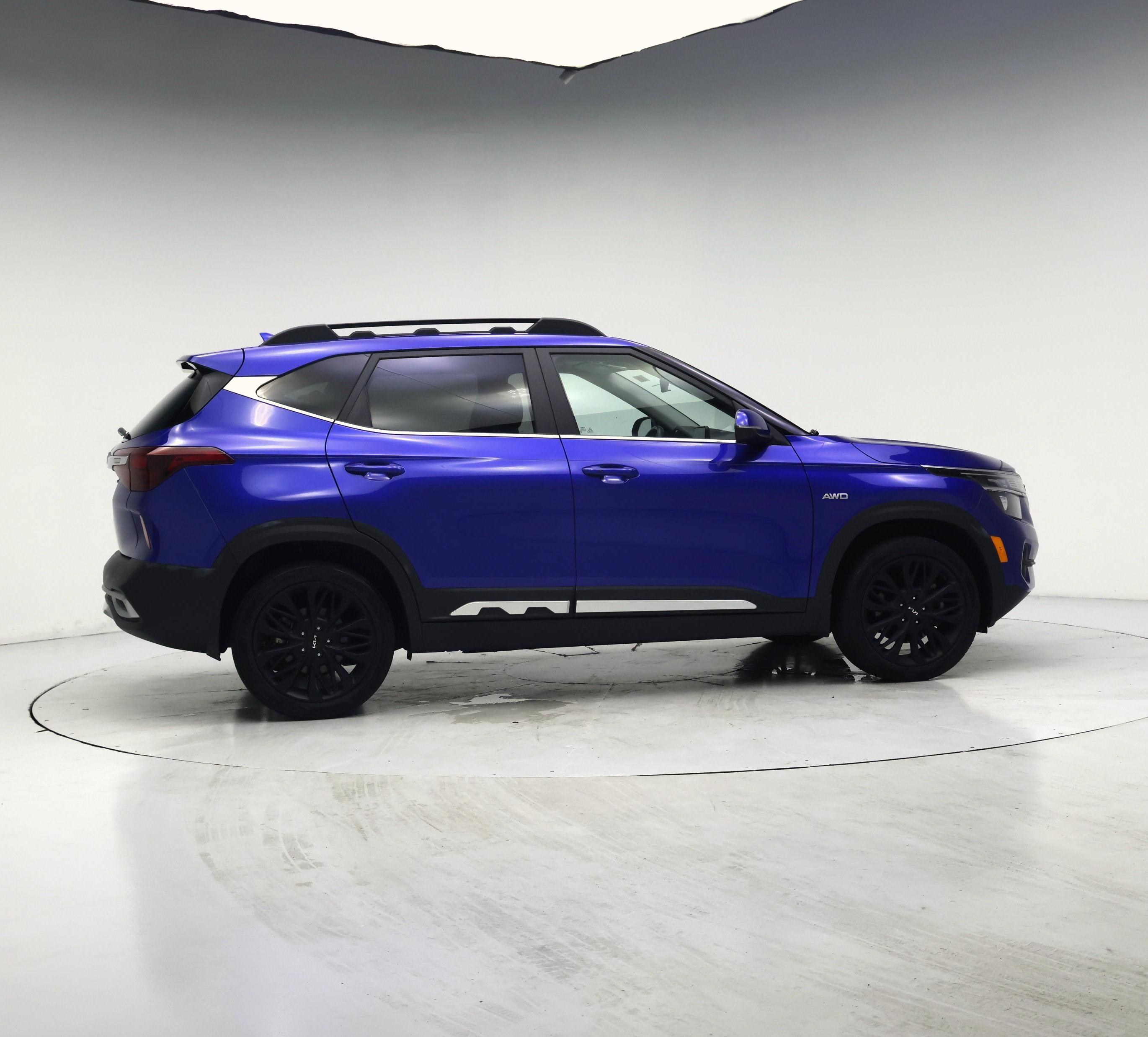 Thumbnail: 2022 Kia Seltos - 7