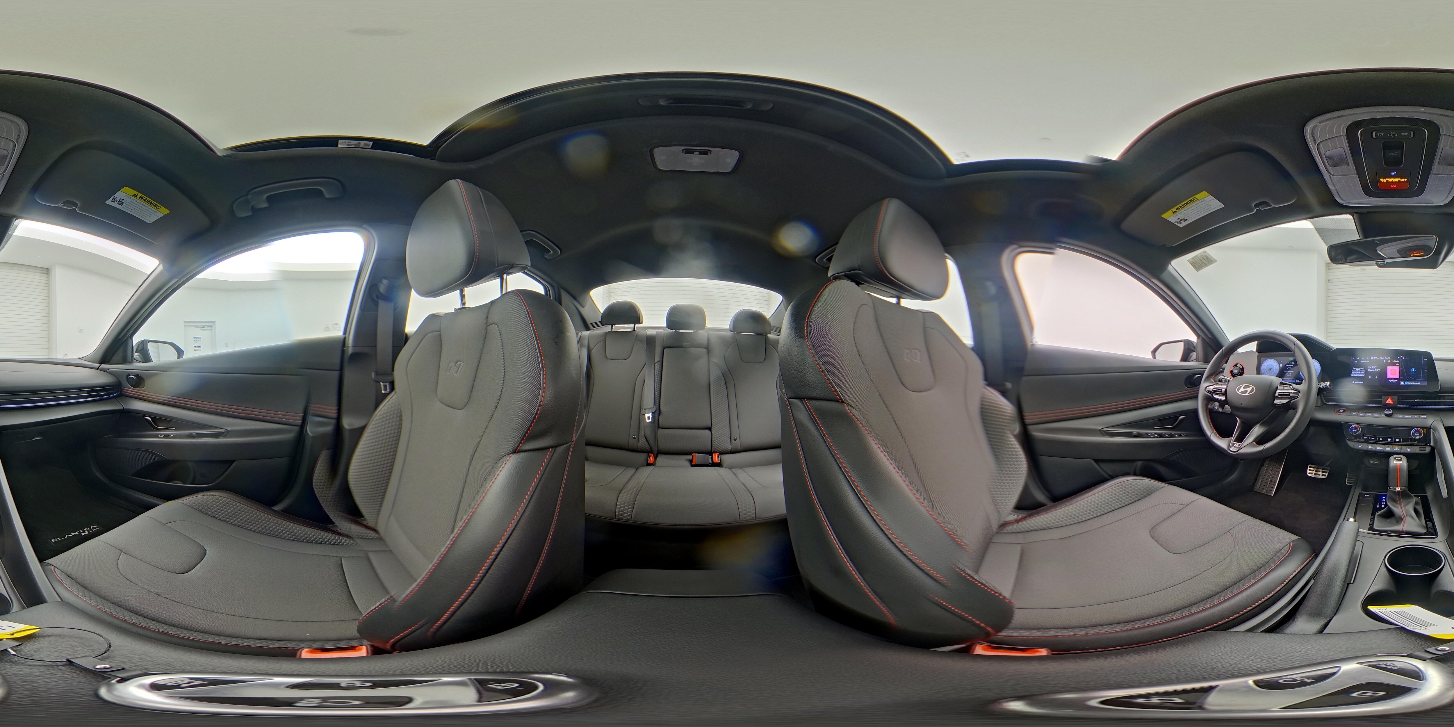 2024 Hyundai Elantra N Line - Photo 24