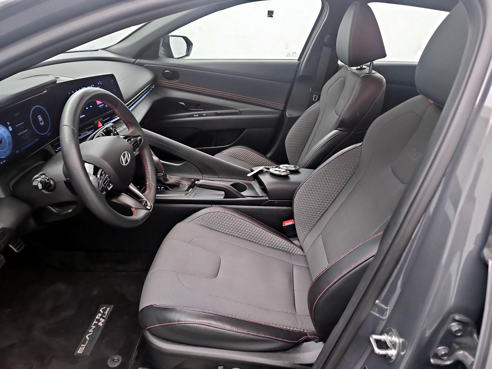 Thumbnail: 2024 Hyundai Elantra - 11
