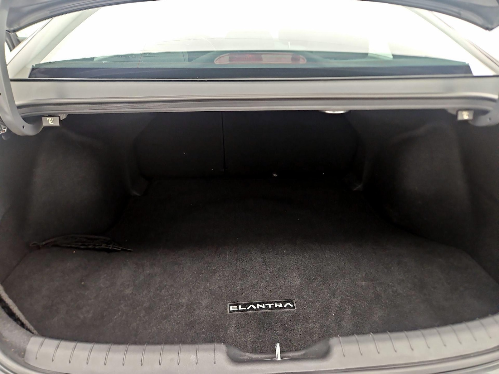 2024 Hyundai Elantra N Line - Photo 21