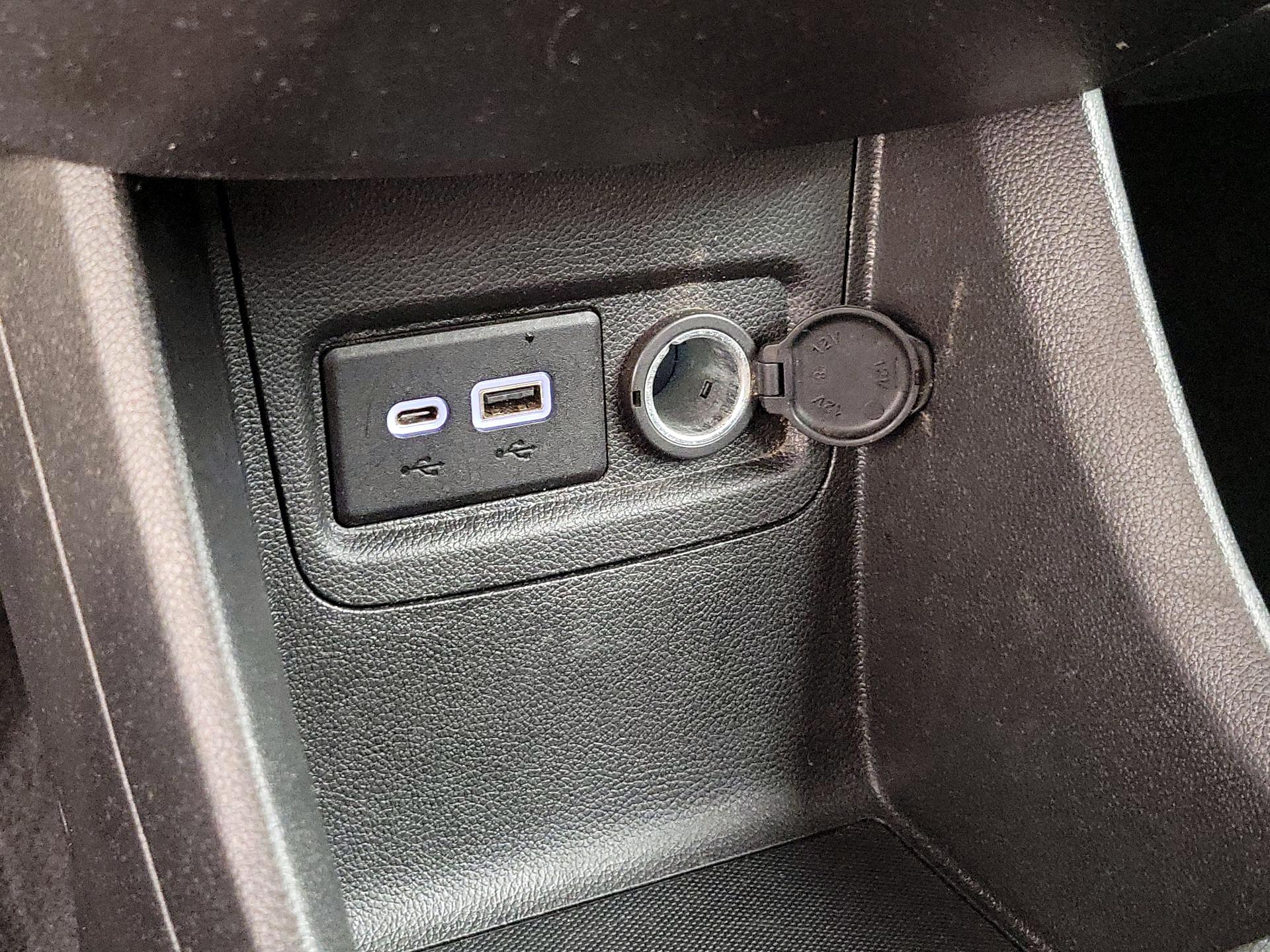 Thumbnail: 2019 Chevrolet Spark - 18