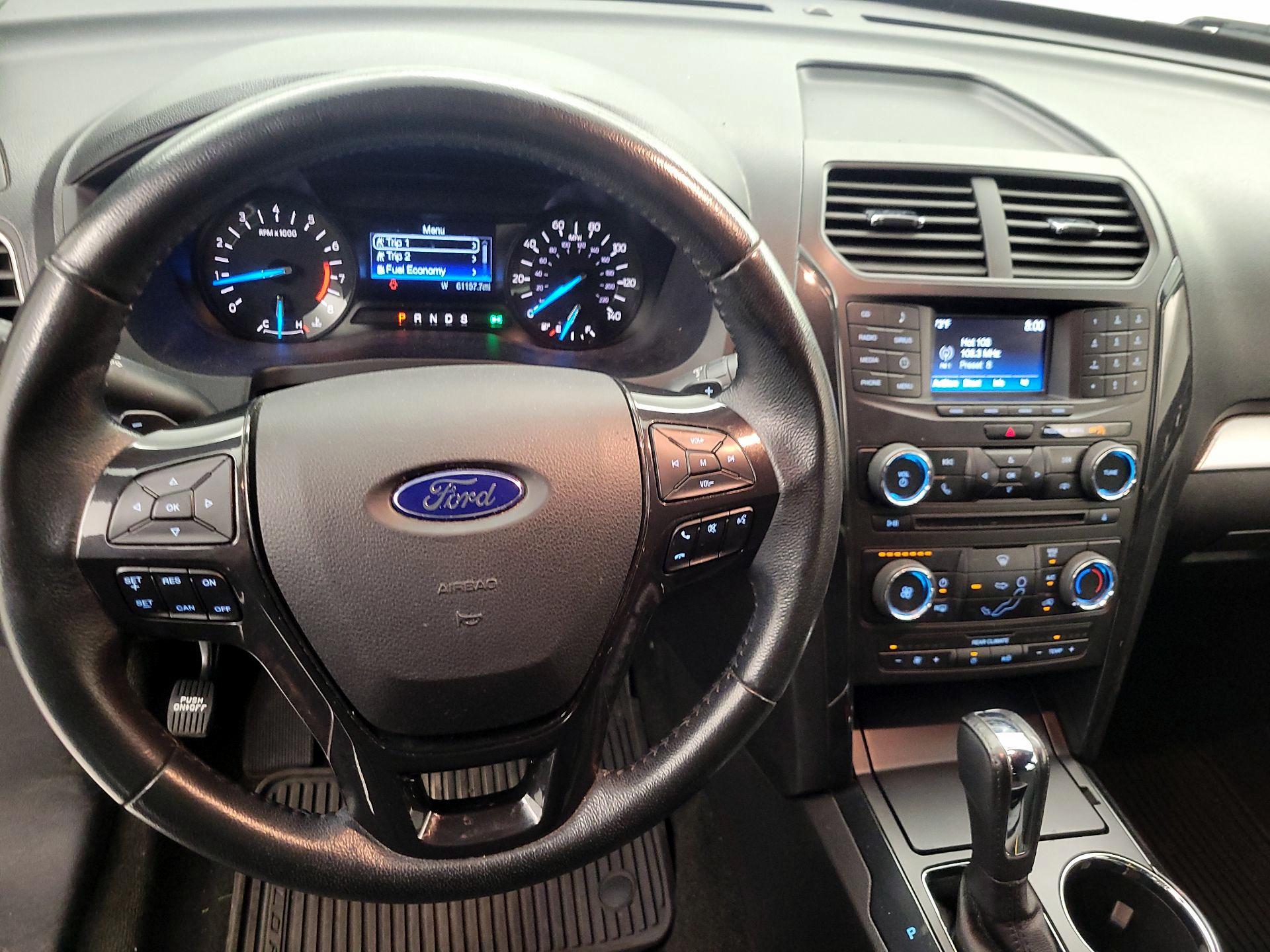 Thumbnail: 2017 Ford Explorer - 10