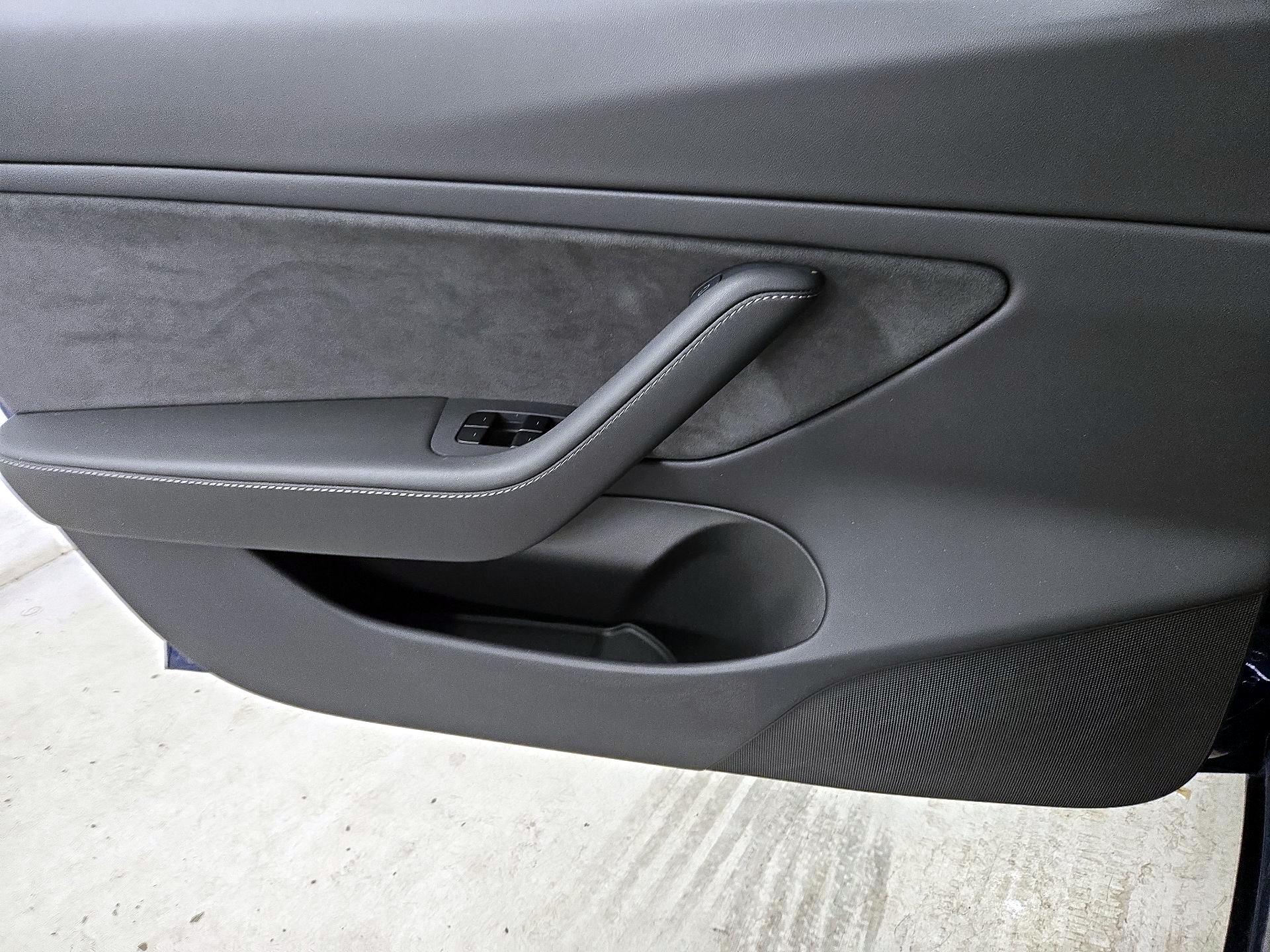 Thumbnail: 2021 Tesla Model 3 - 12