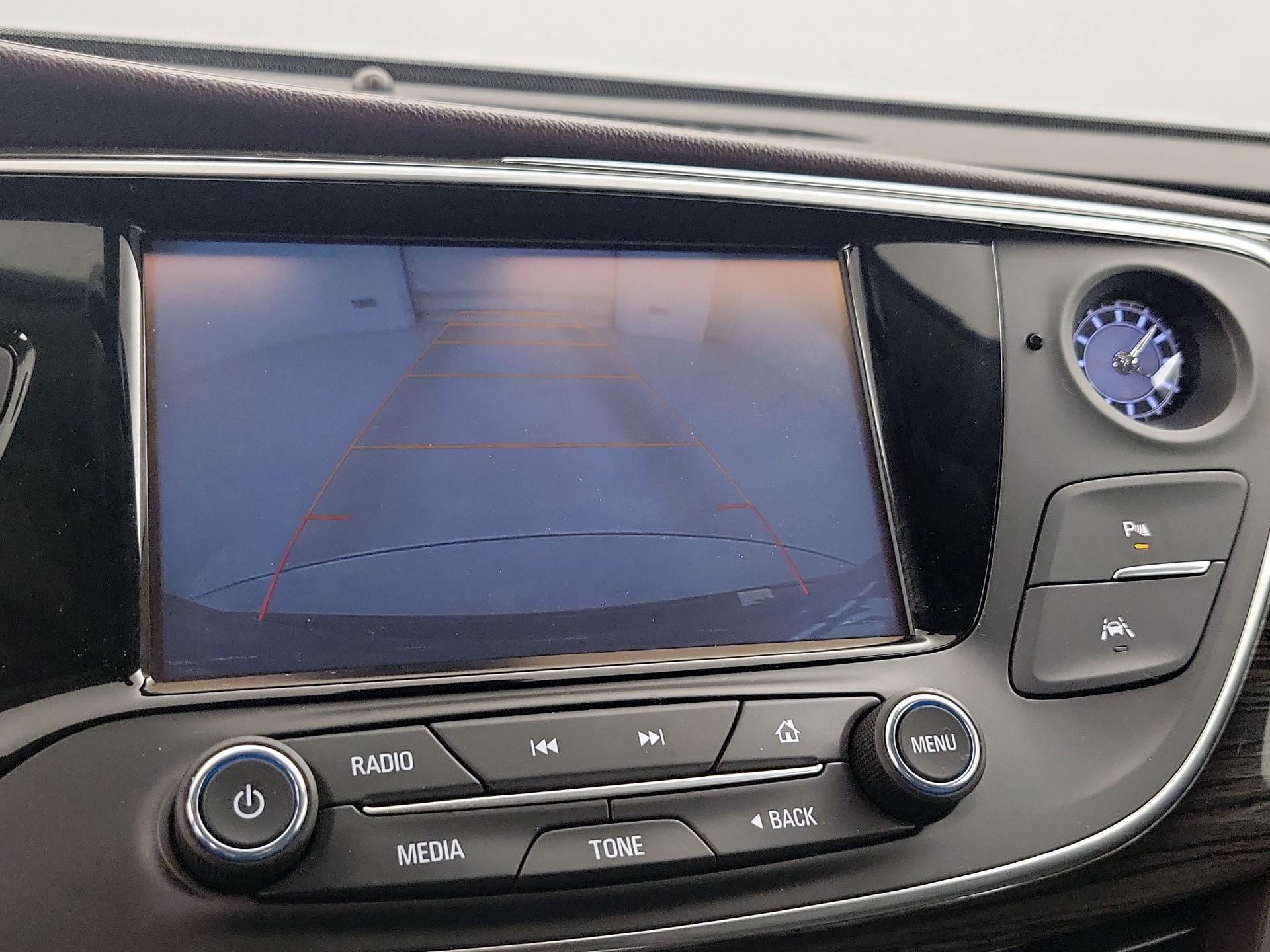 Thumbnail: 2017 Buick Envision - 15