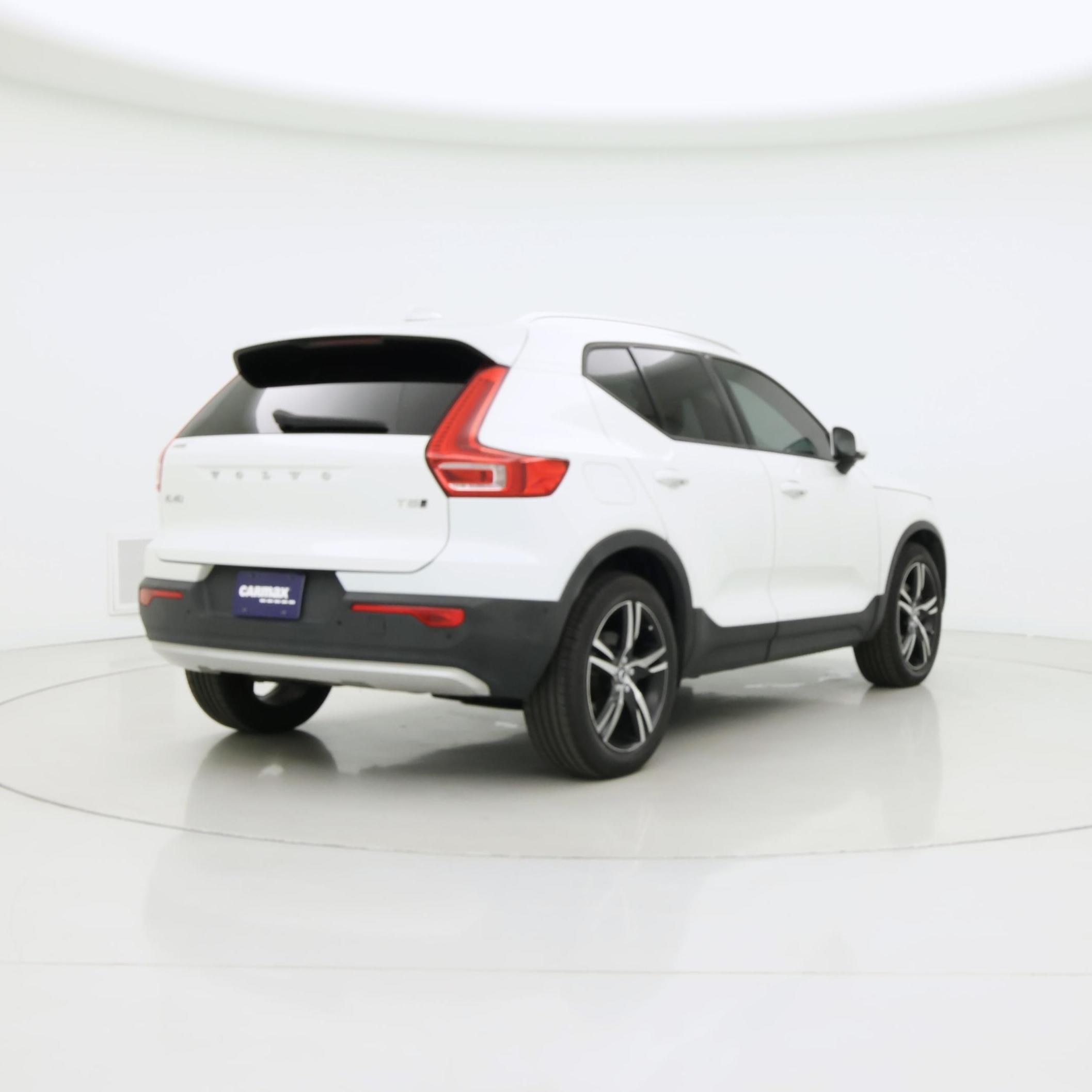 Thumbnail: 2019 Volvo XC40 - 8