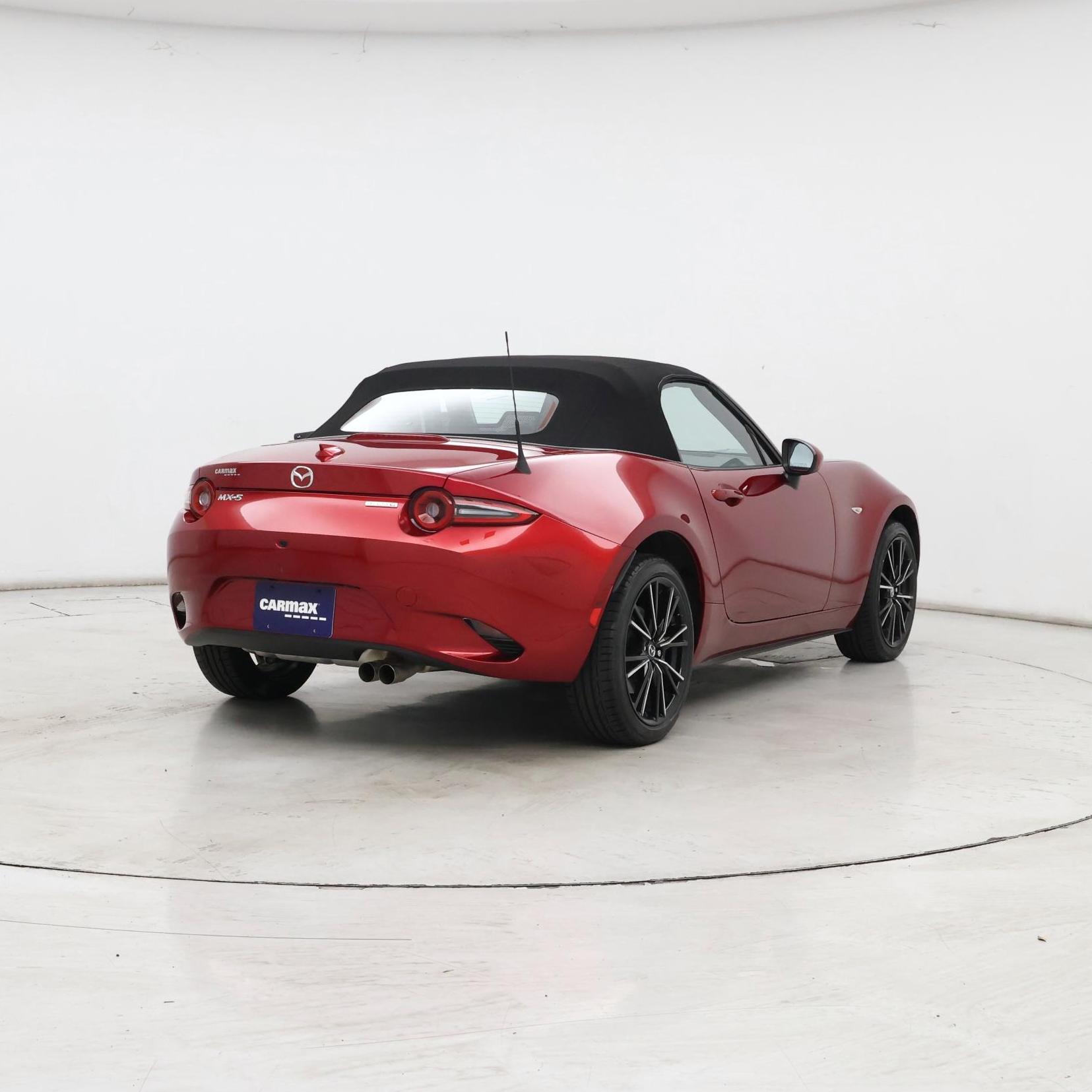 Thumbnail: 2025 Mazda MX-5 Miata - 8