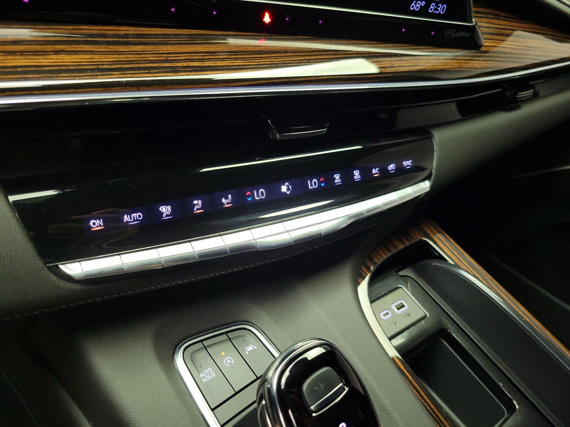 Thumbnail: 2023 Cadillac Escalade - 17