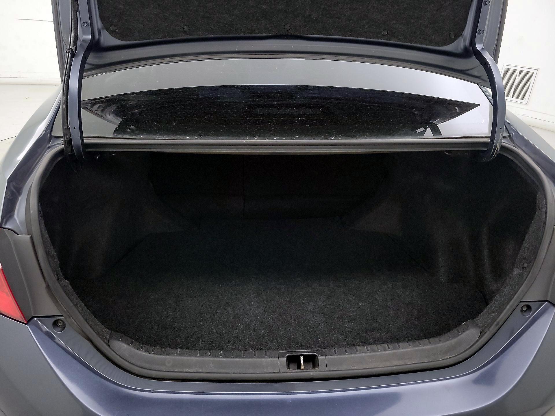 Thumbnail: 2014 Toyota Corolla - 20