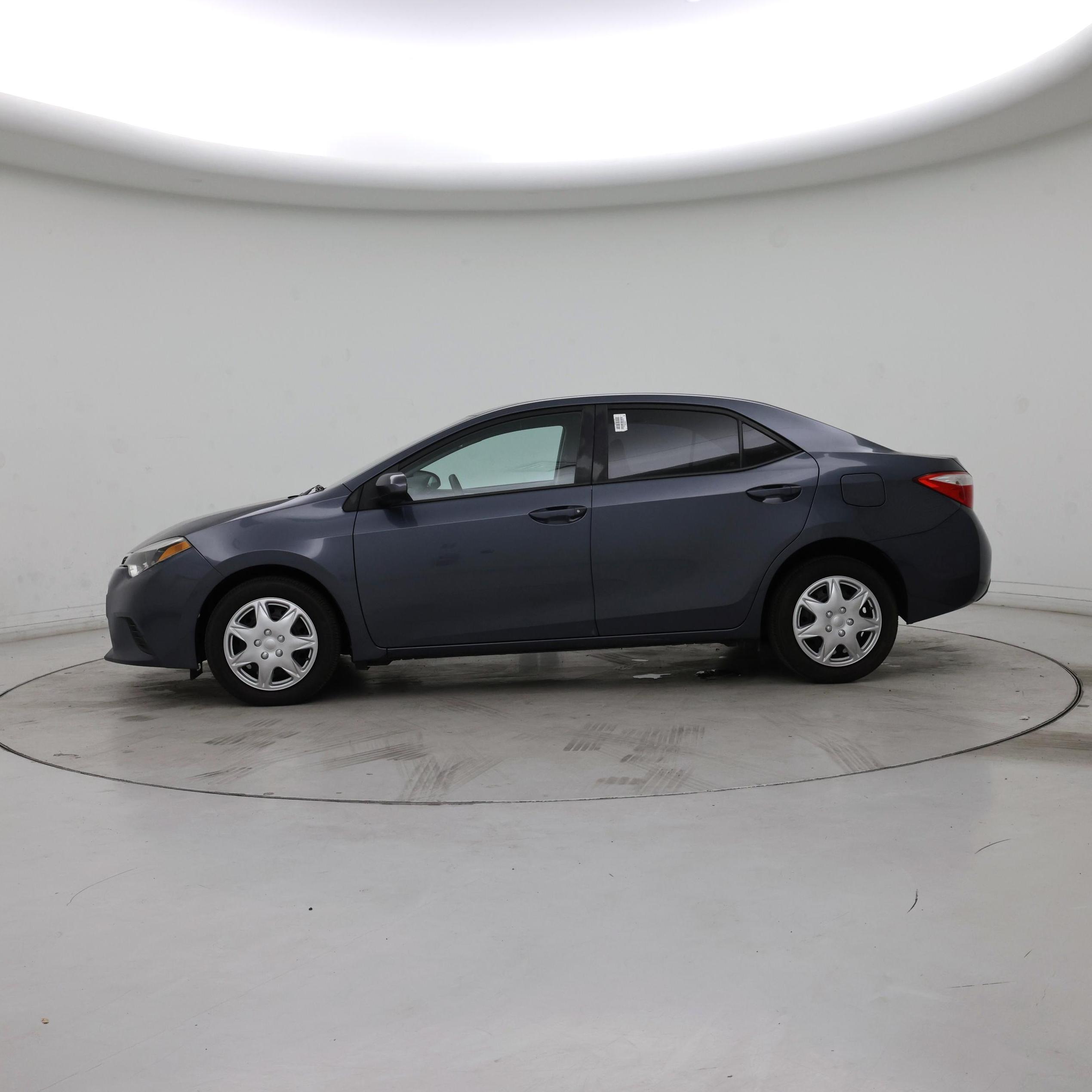 Thumbnail: 2014 Toyota Corolla - 3