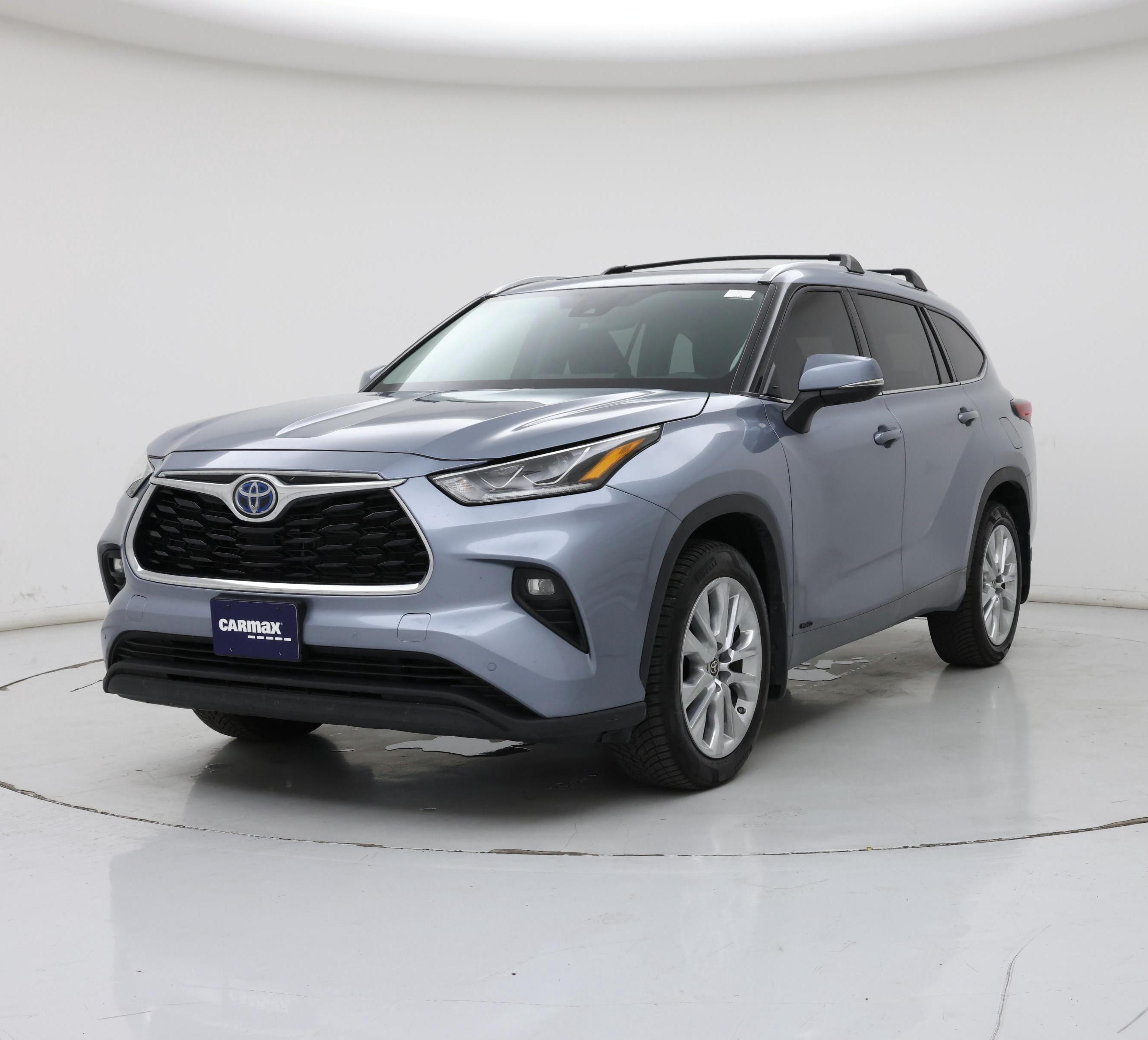 Thumbnail: 2023 Toyota Highlander - 4