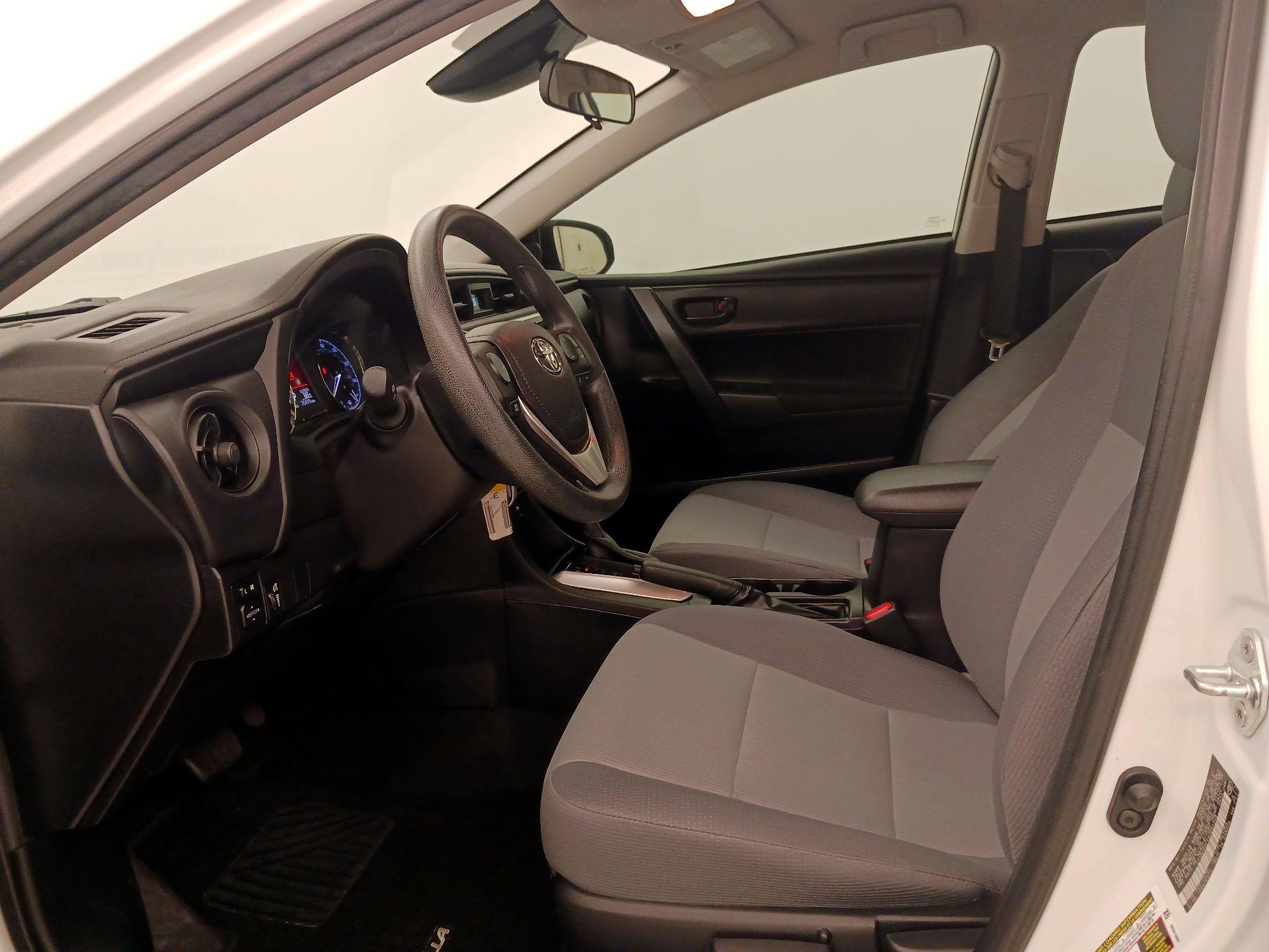 Thumbnail: 2017 Toyota Corolla - 11