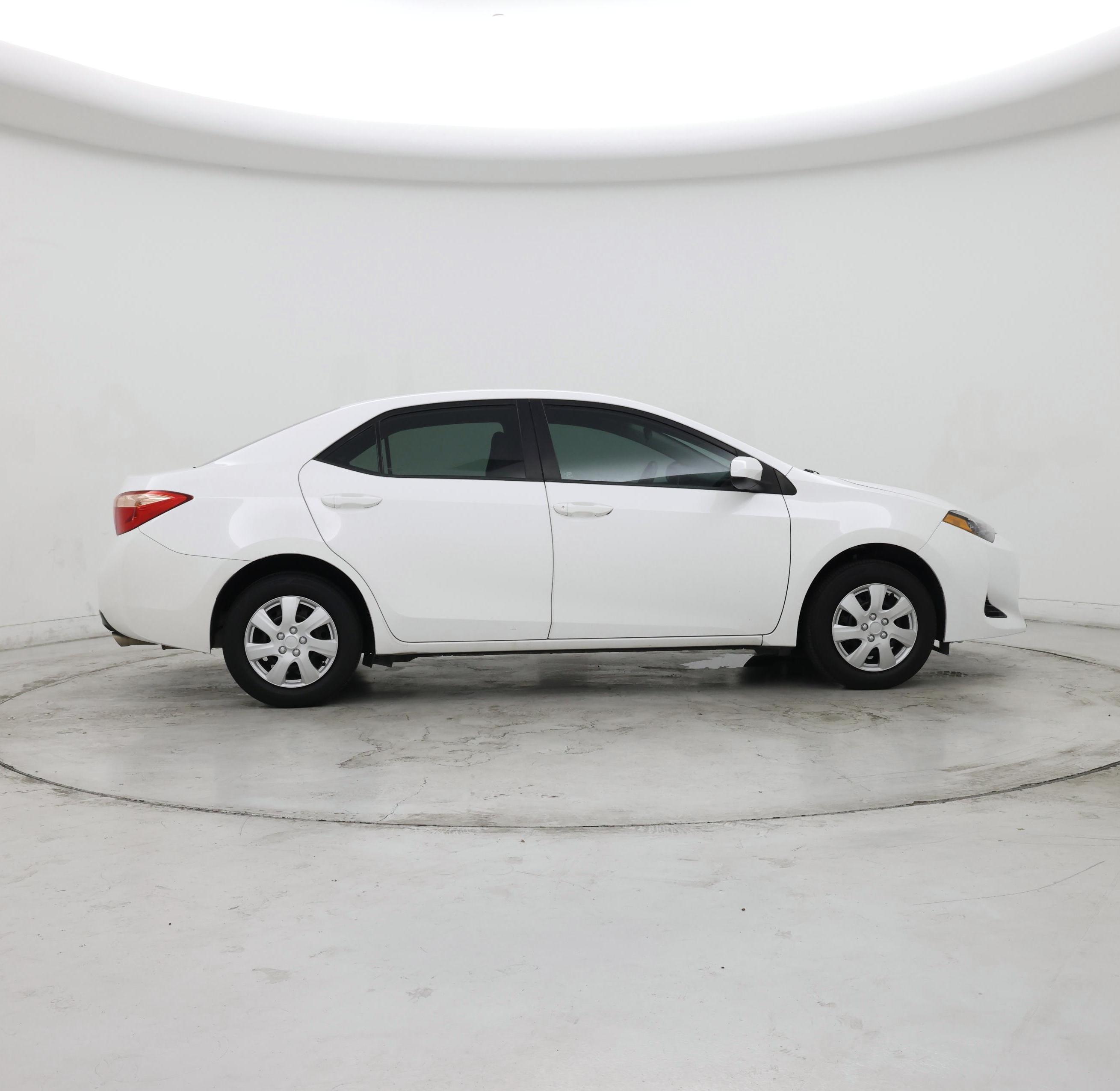 Thumbnail: 2017 Toyota Corolla - 7