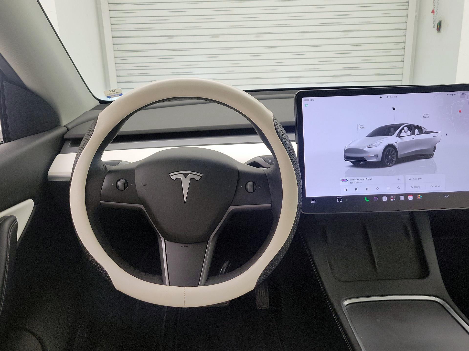 Thumbnail: 2022 Tesla Model Y - 10