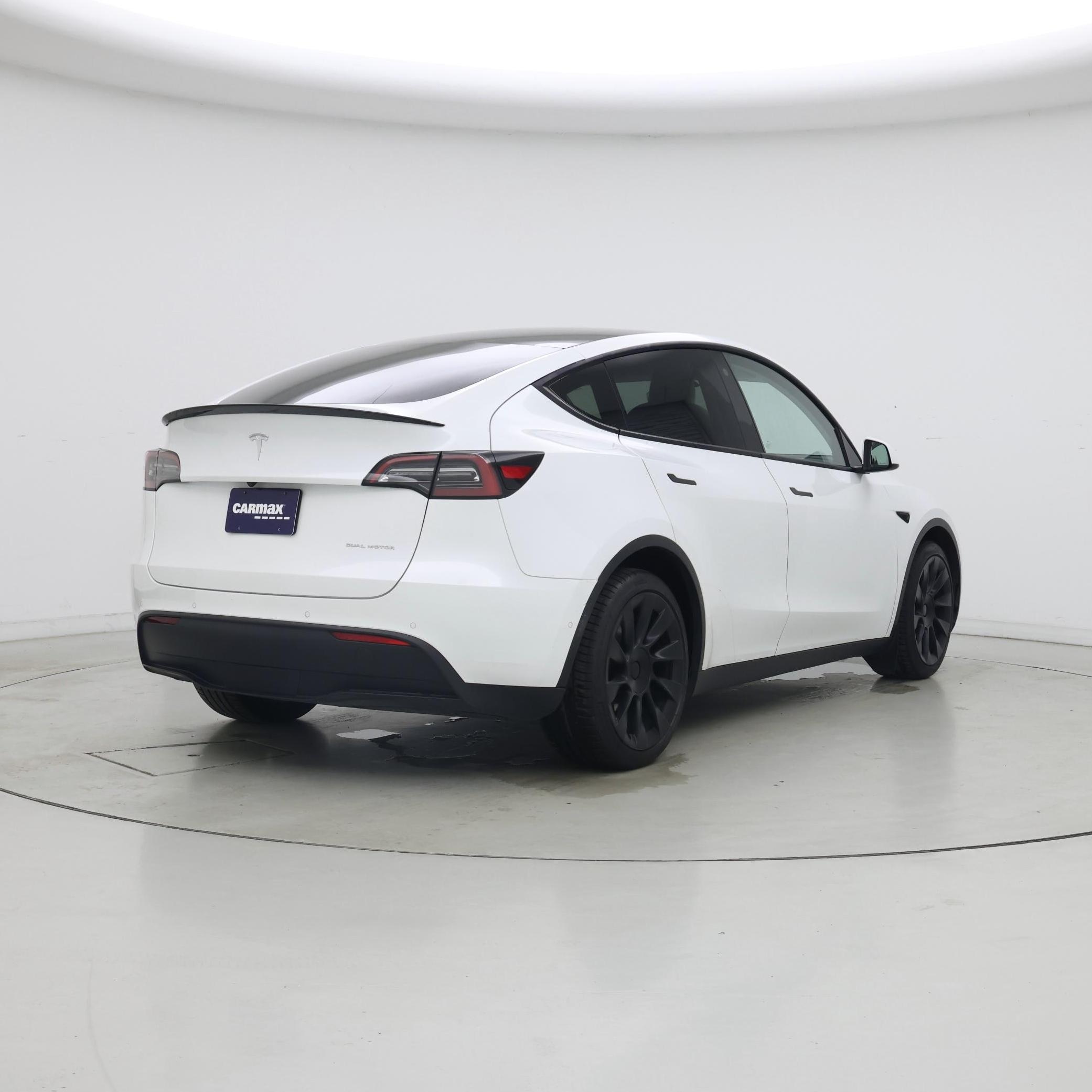 Thumbnail: 2022 Tesla Model Y - 8