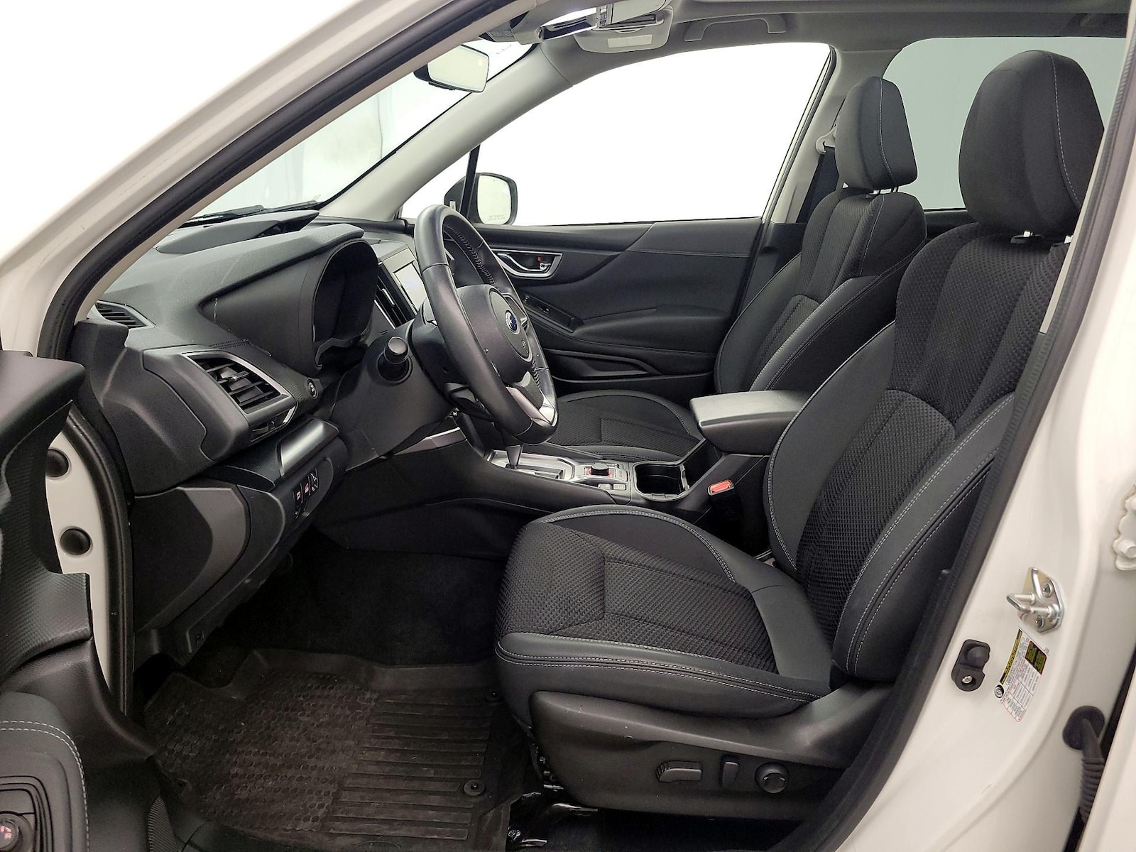 2022 Subaru Forester Premium - Photo 12