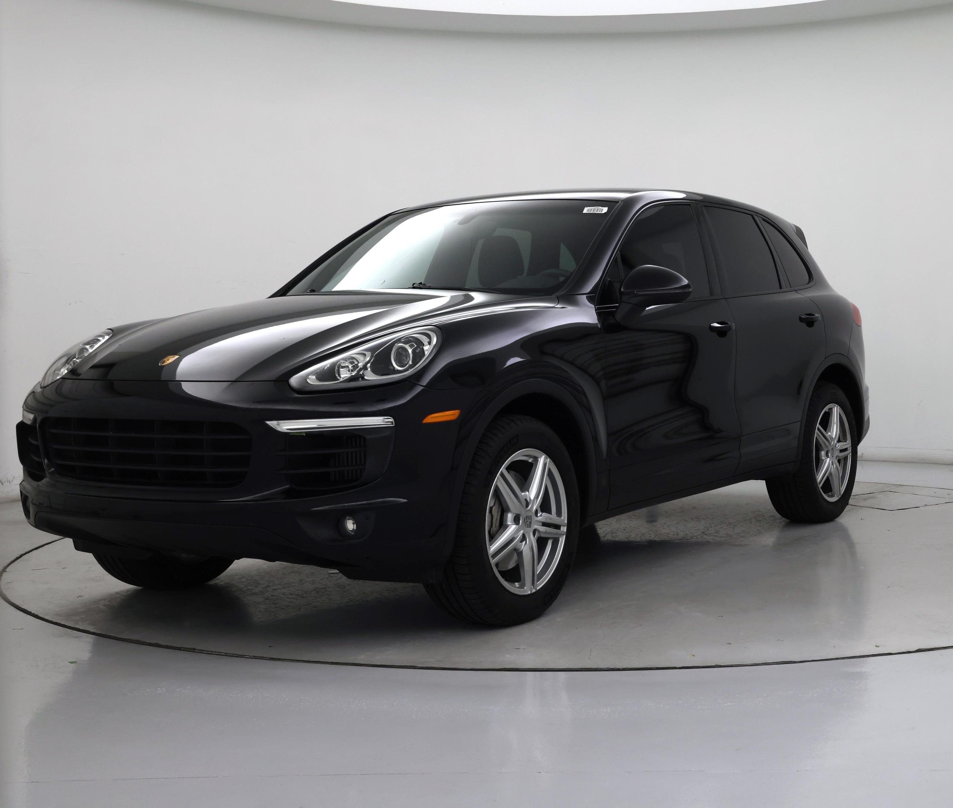 Thumbnail: 2015 Porsche Cayenne - 4