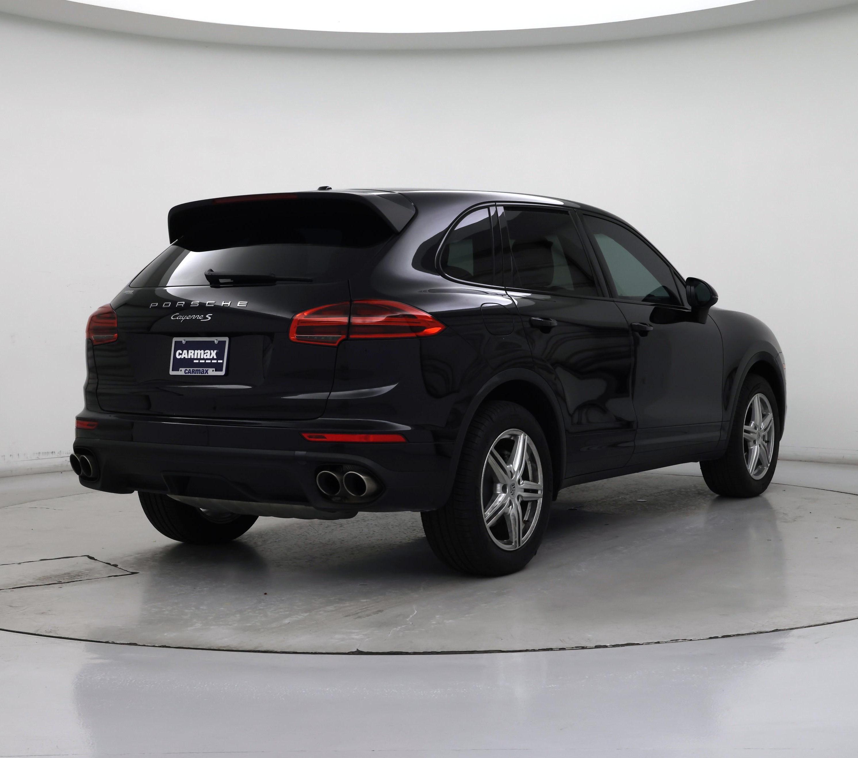 Thumbnail: 2015 Porsche Cayenne - 8