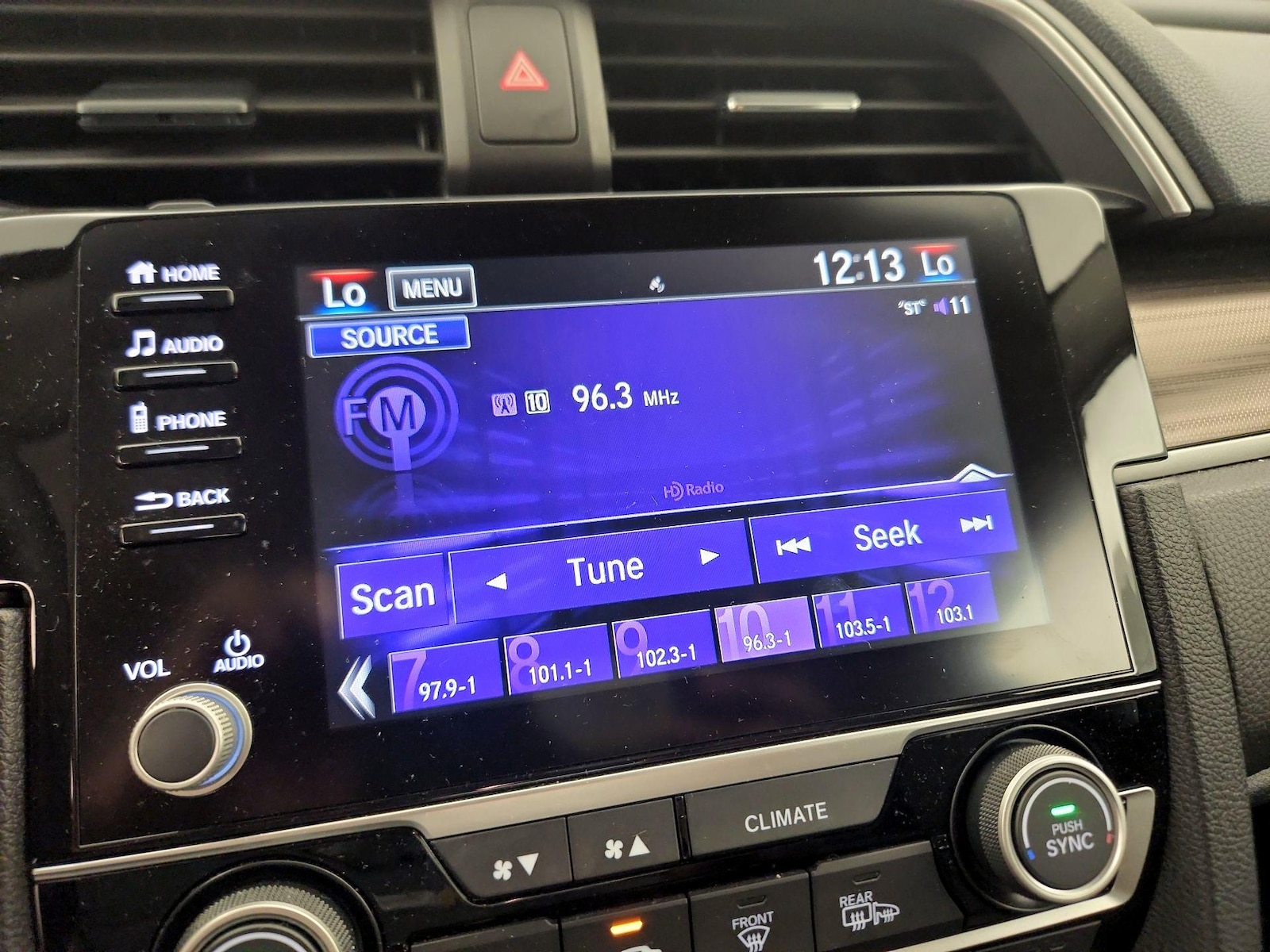2019 Honda Civic EX-L - Photo 16
