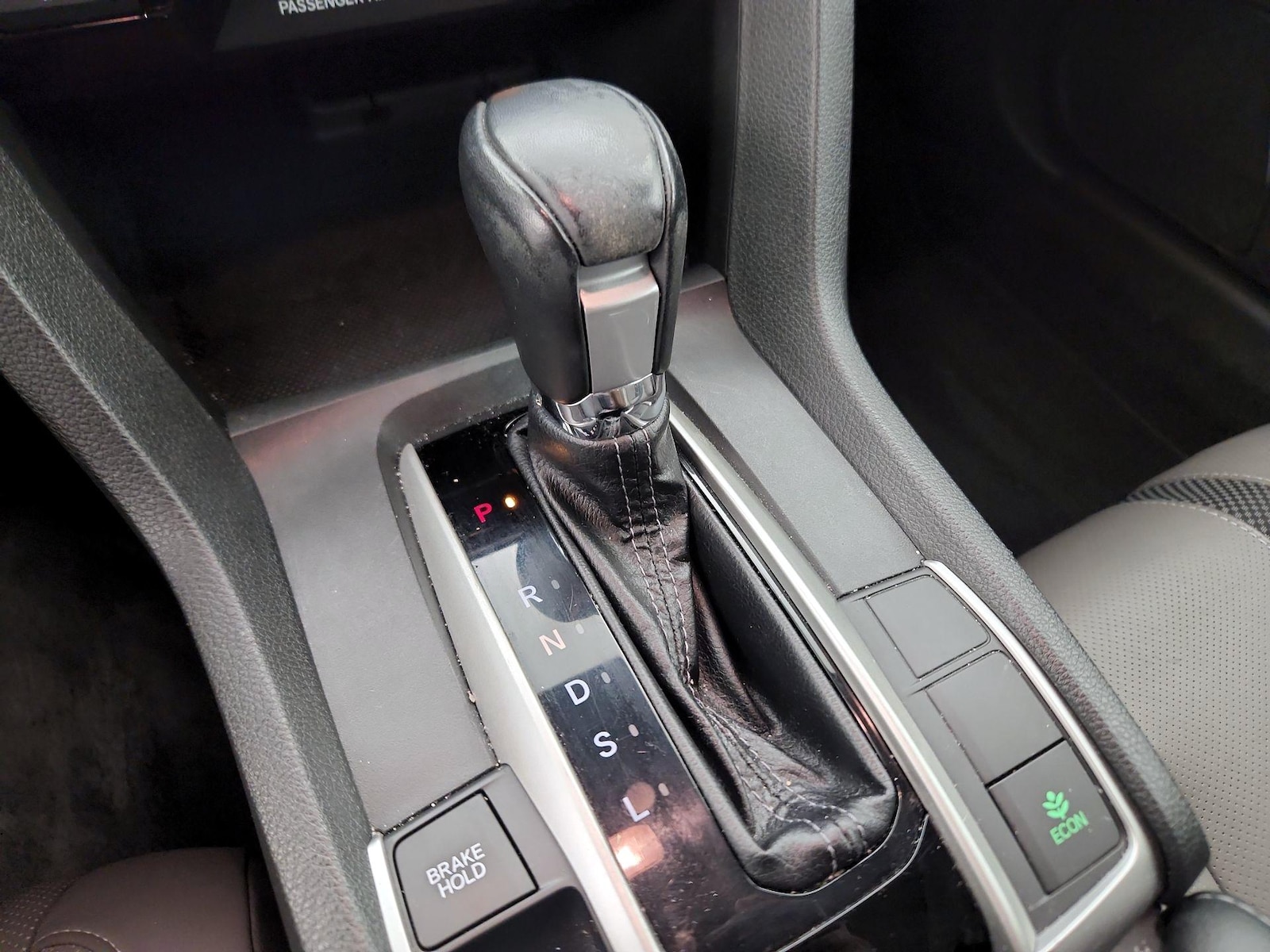2019 Honda Civic EX-L - Photo 18